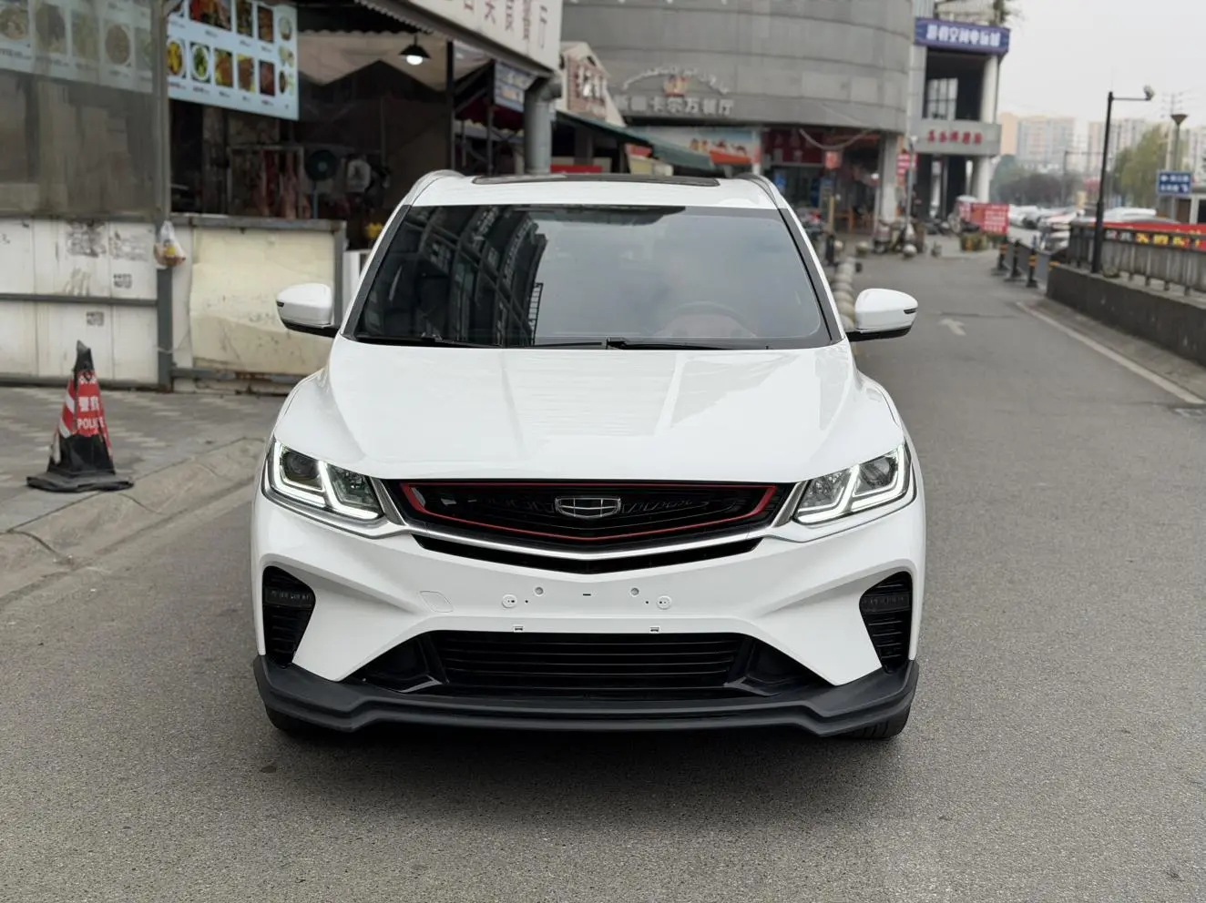 Geely Coolray SX11 (Binyue)  из Китая