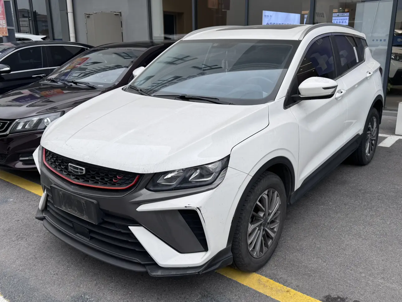 Geely Coolray SX11 (Binyue)  из Китая