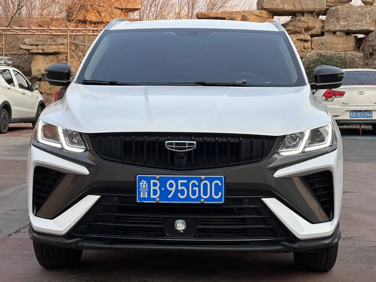 Geely Coolray SX11 (Binyue)  из Китая