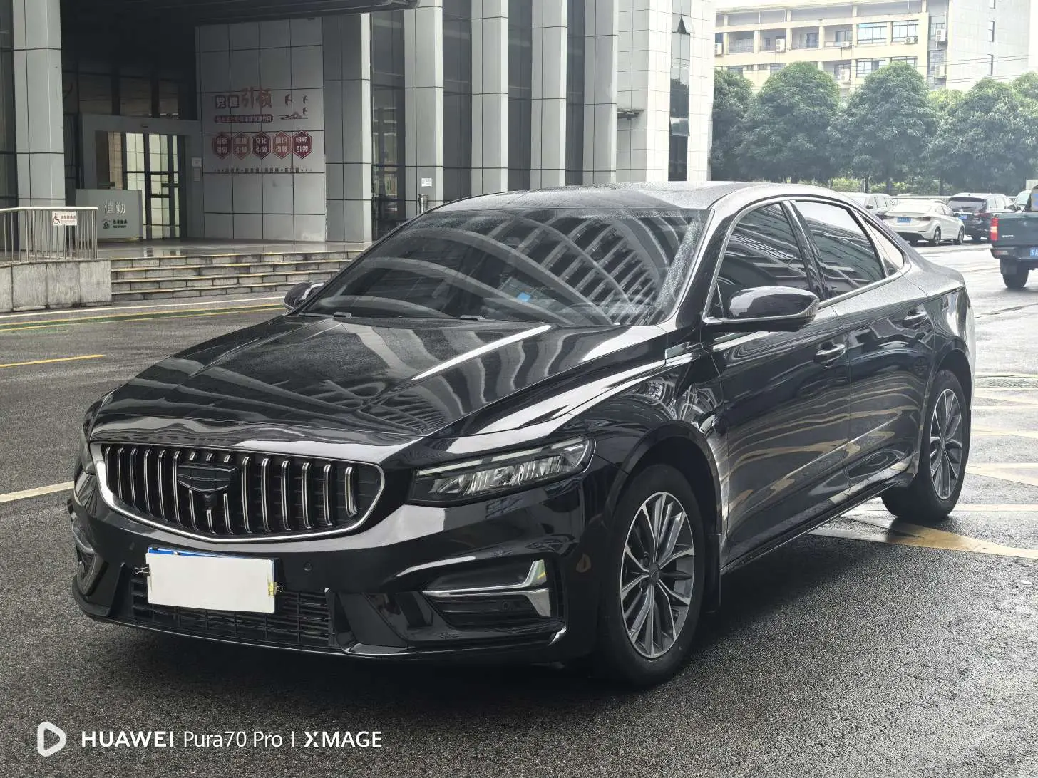 Geely Xing Rui  из Китая