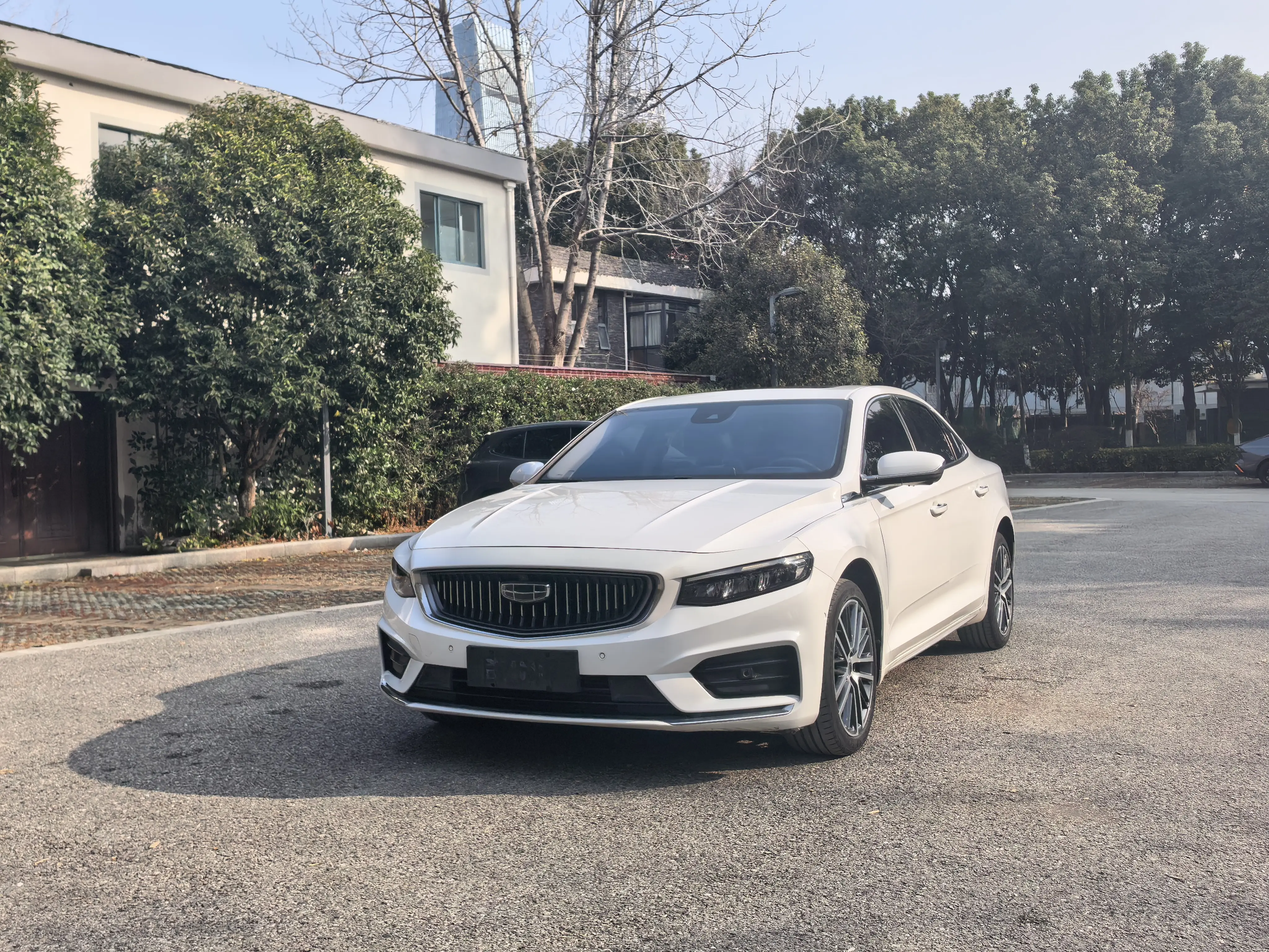 Geely Xing Rui  из Китая