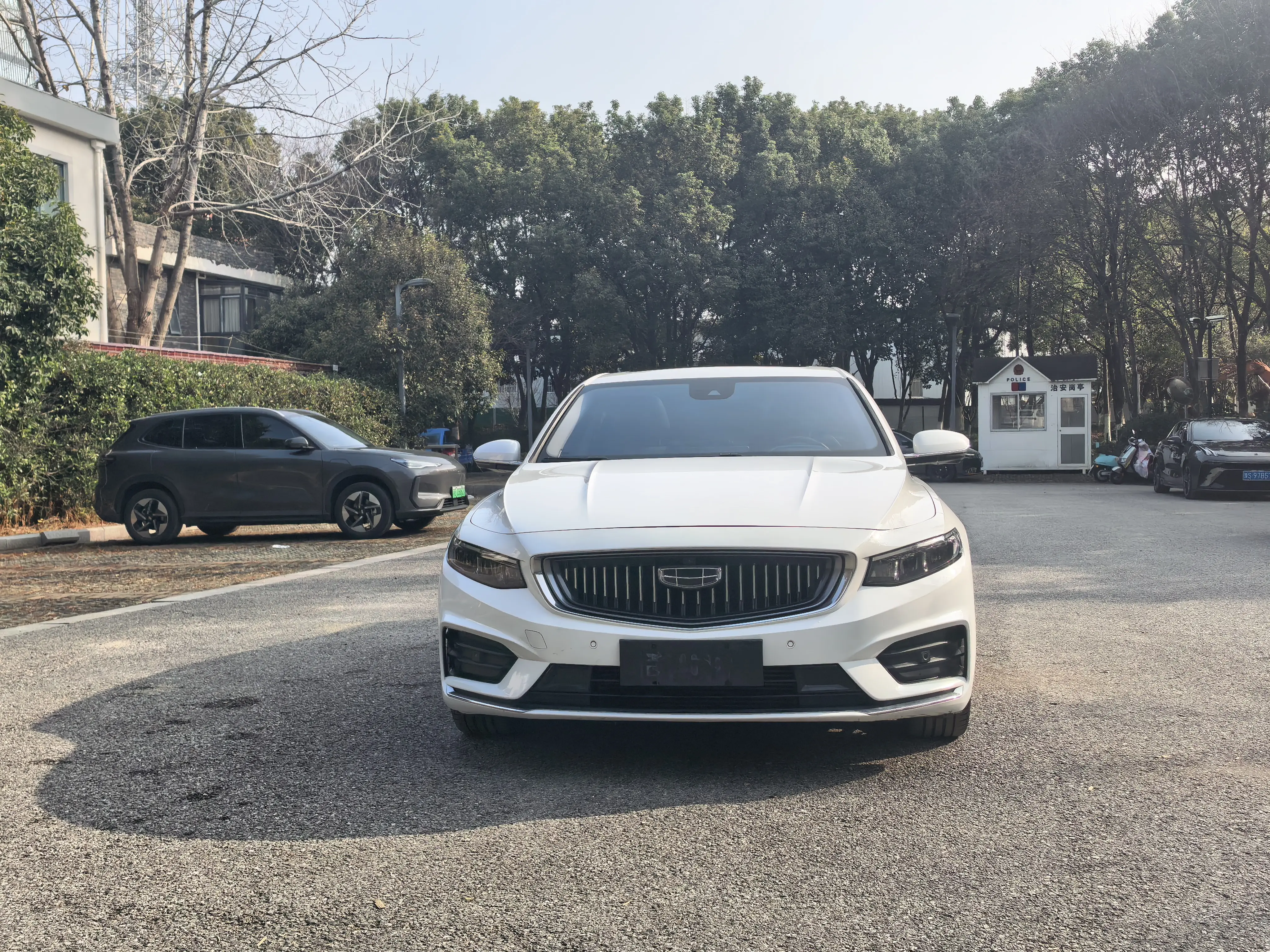 Geely Xing Rui  из Китая