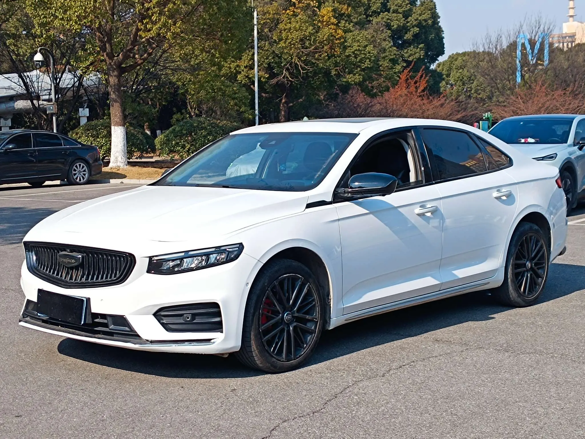 Geely Xing Rui  из Китая