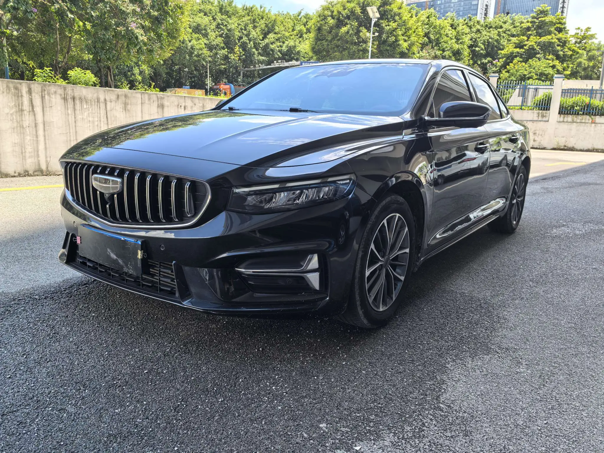 Geely Xing Rui  из Китая