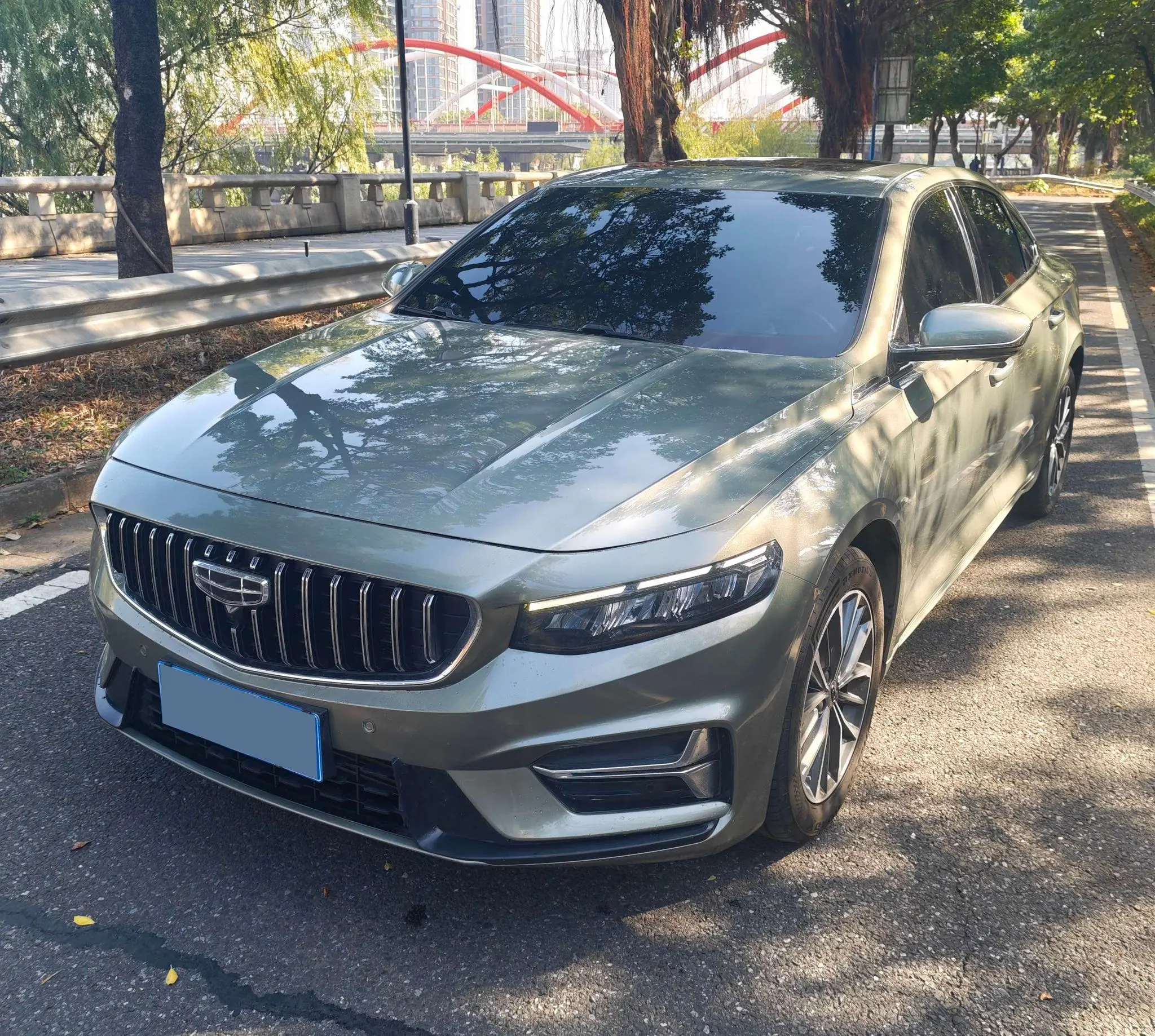 Geely Xing Rui  из Китая