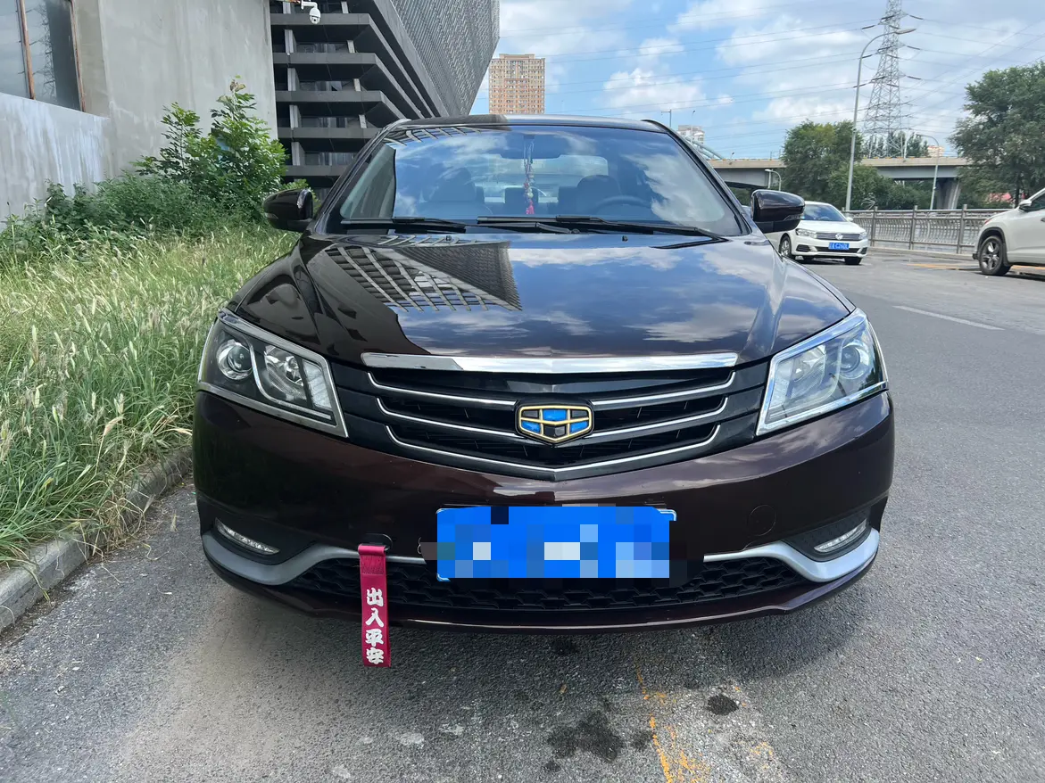Geely Emgrand  из Китая