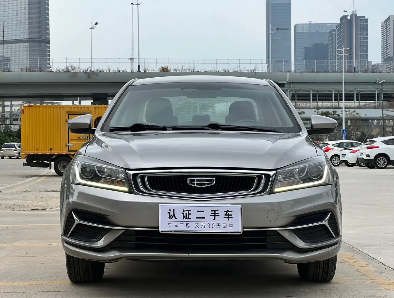 Geely Emgrand  из Китая