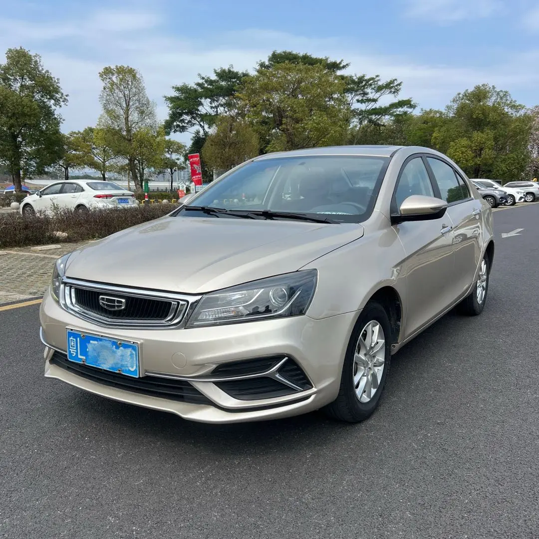 Geely Emgrand  из Китая