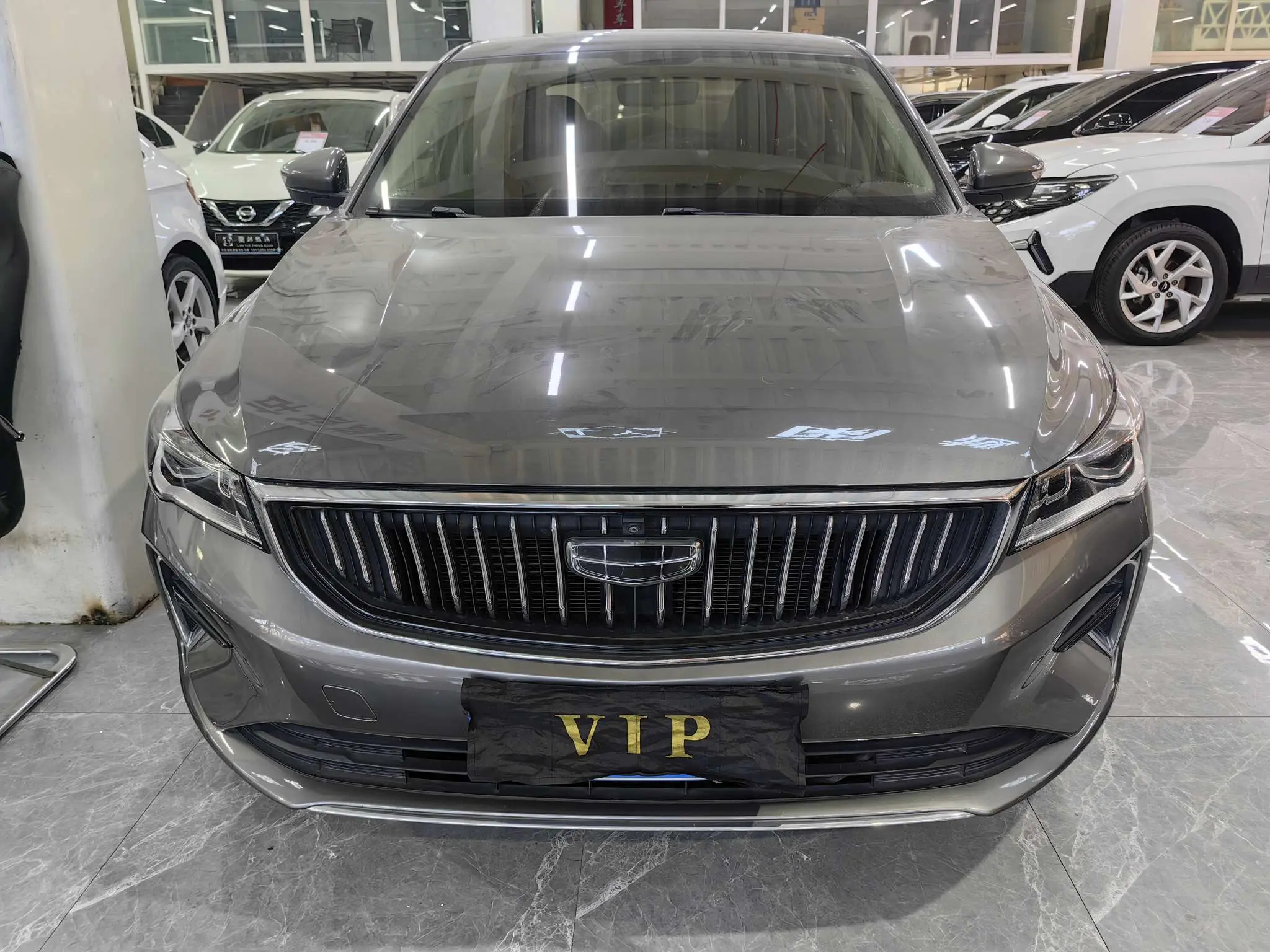 Geely Emgrand  из Китая