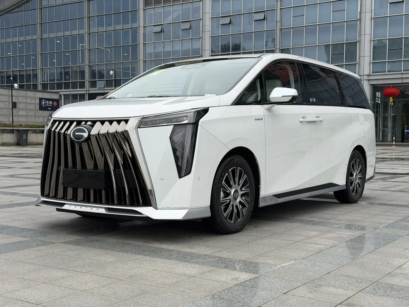 GAC Trumpchi E9 PHEV  из Китая