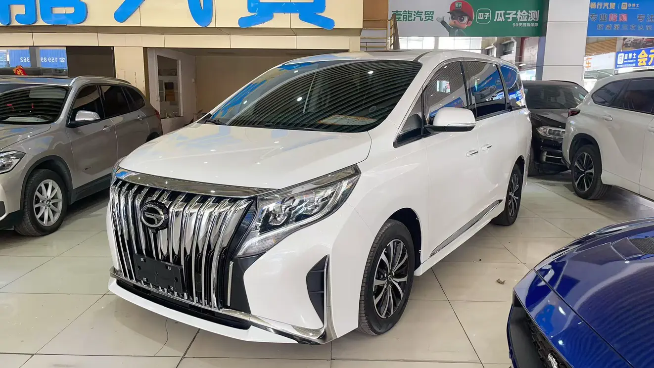 GAC Trumpchi M8  из Китая