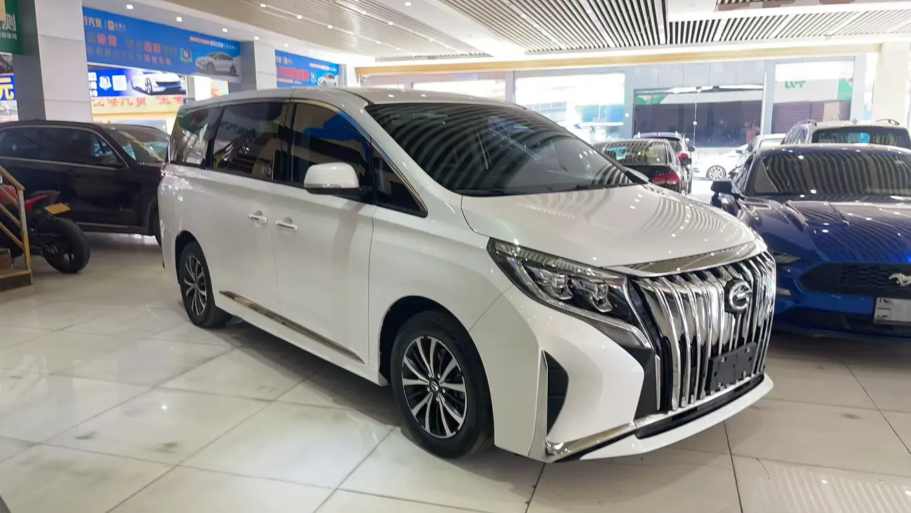 GAC Trumpchi M8  из Китая