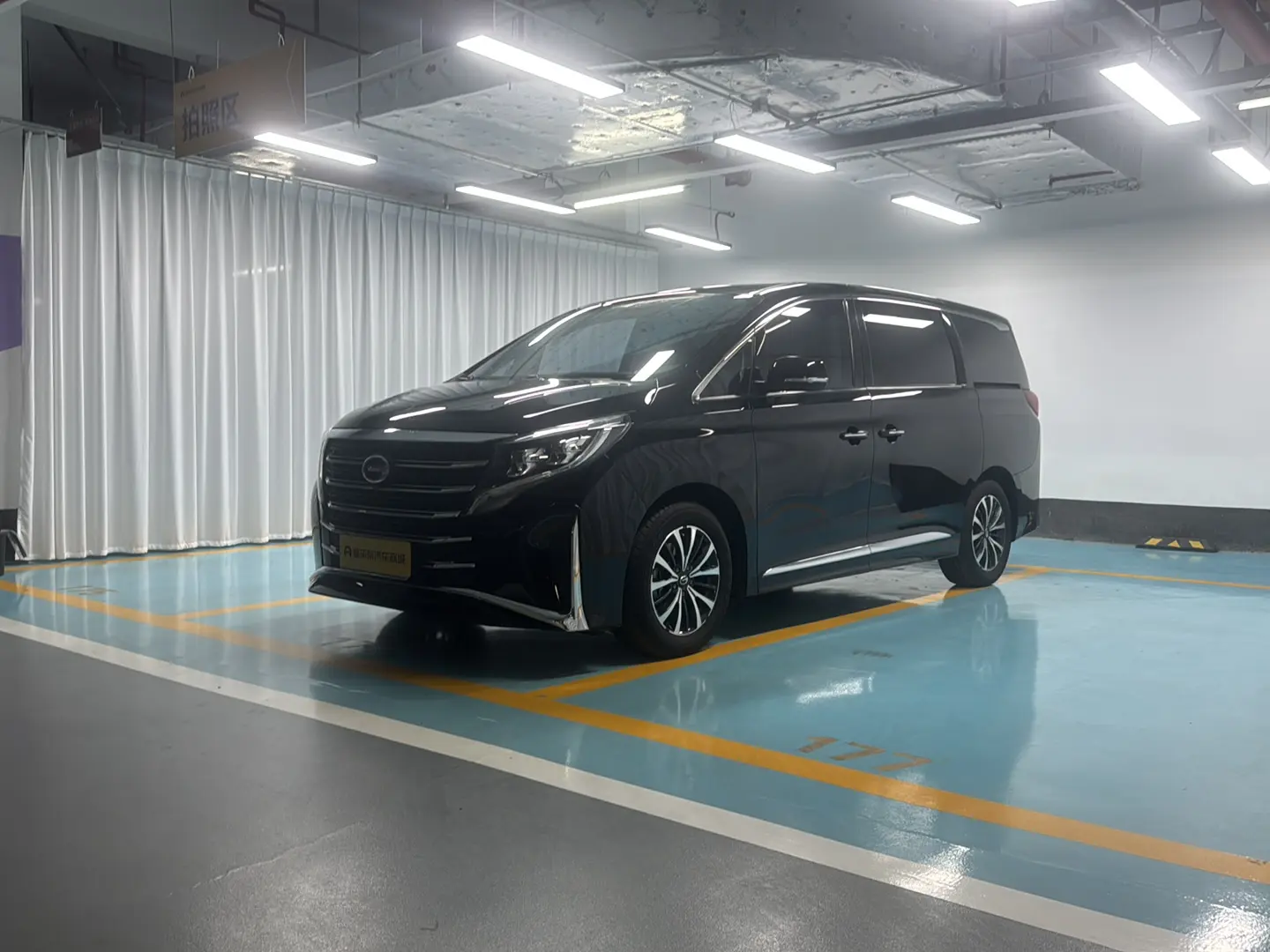 GAC Trumpchi M8  из Китая