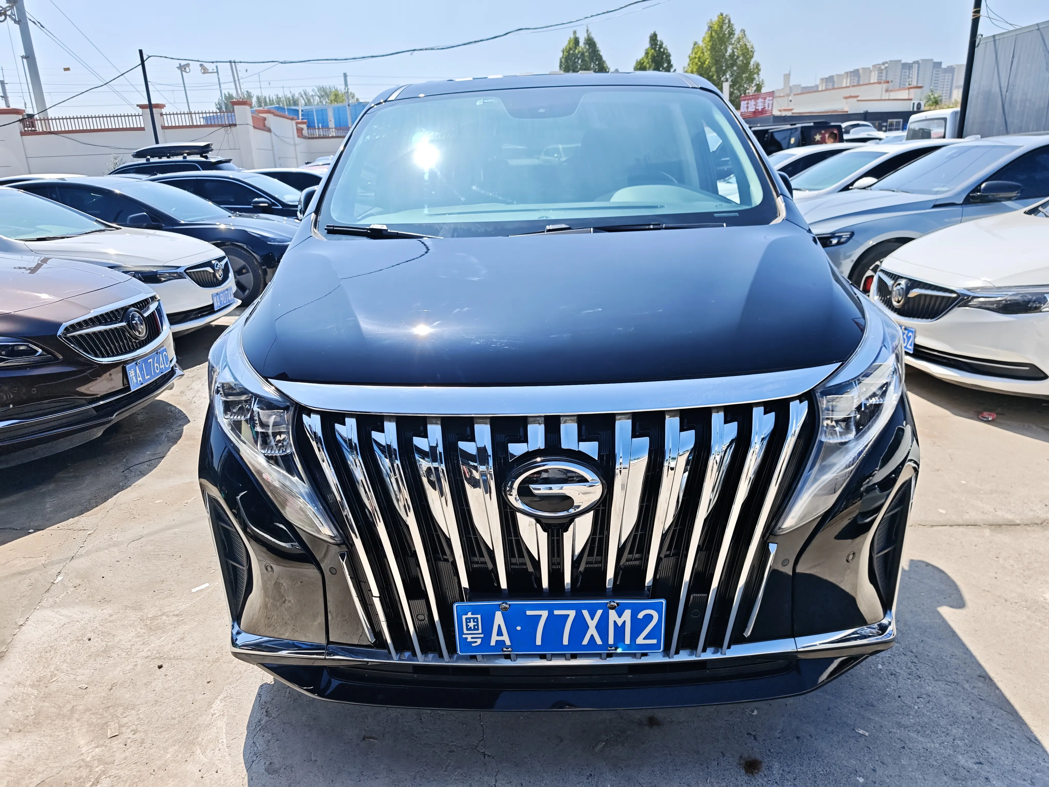 GAC Trumpchi M8  из Китая