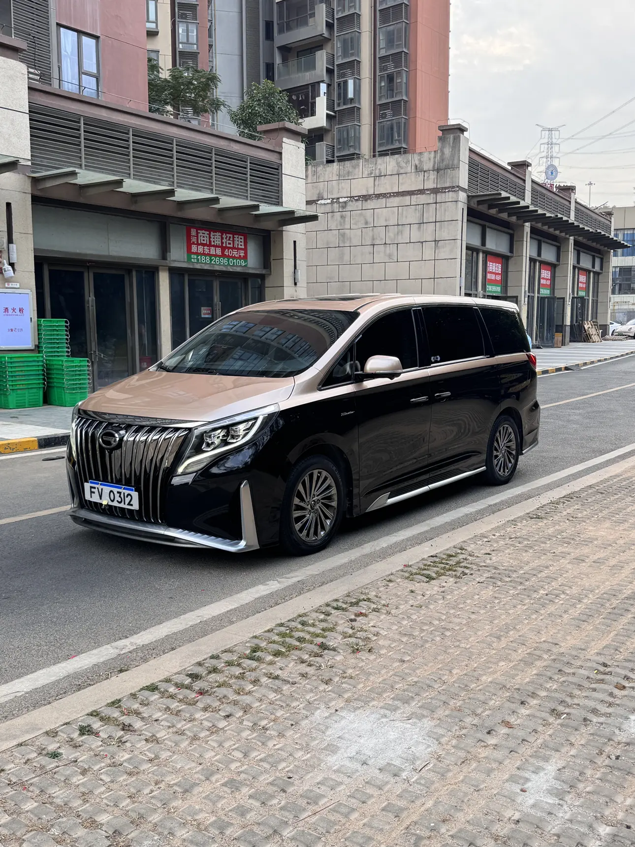 GAC Trumpchi M8  из Китая