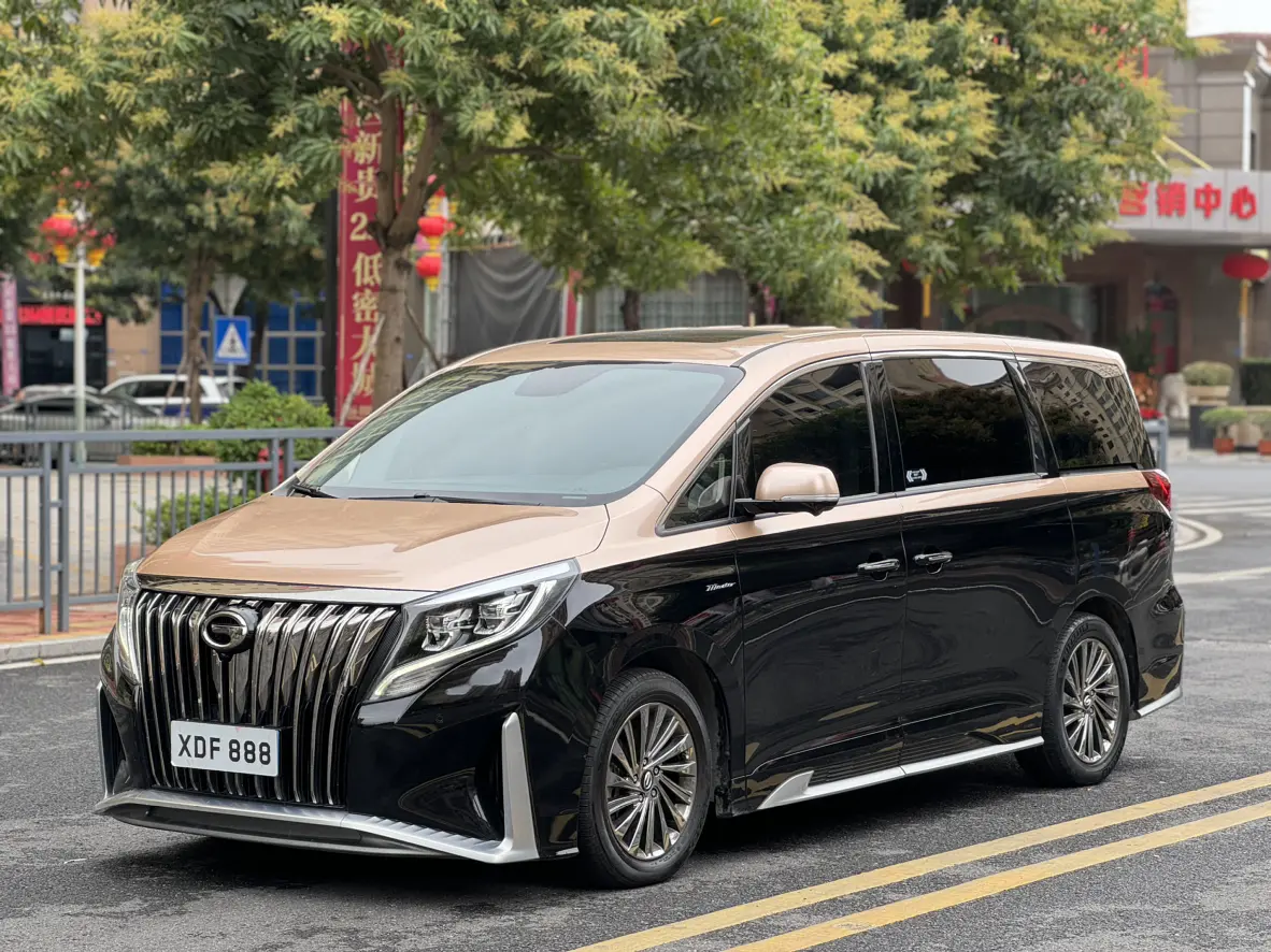 GAC Trumpchi M8  из Китая