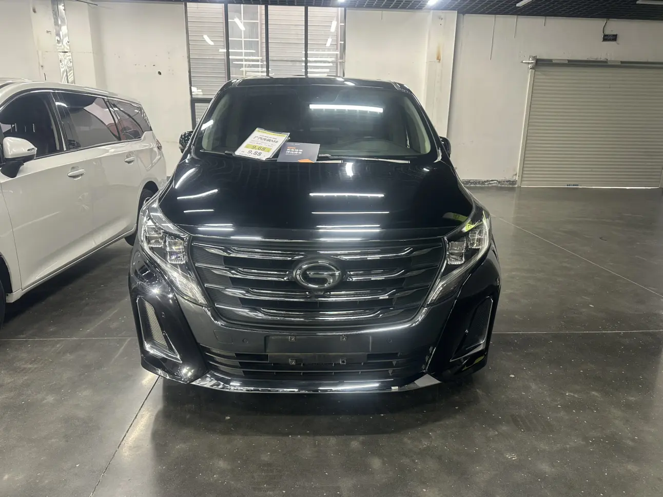 GAC Trumpchi M8  из Китая