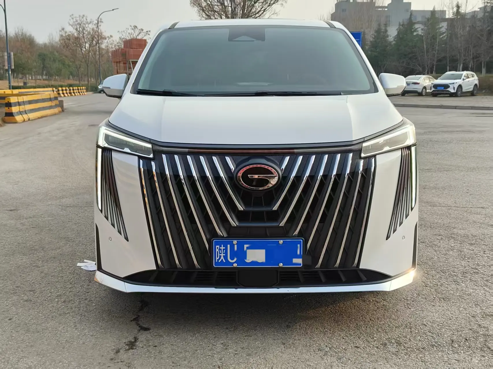 GAC Trumpchi M8  из Китая