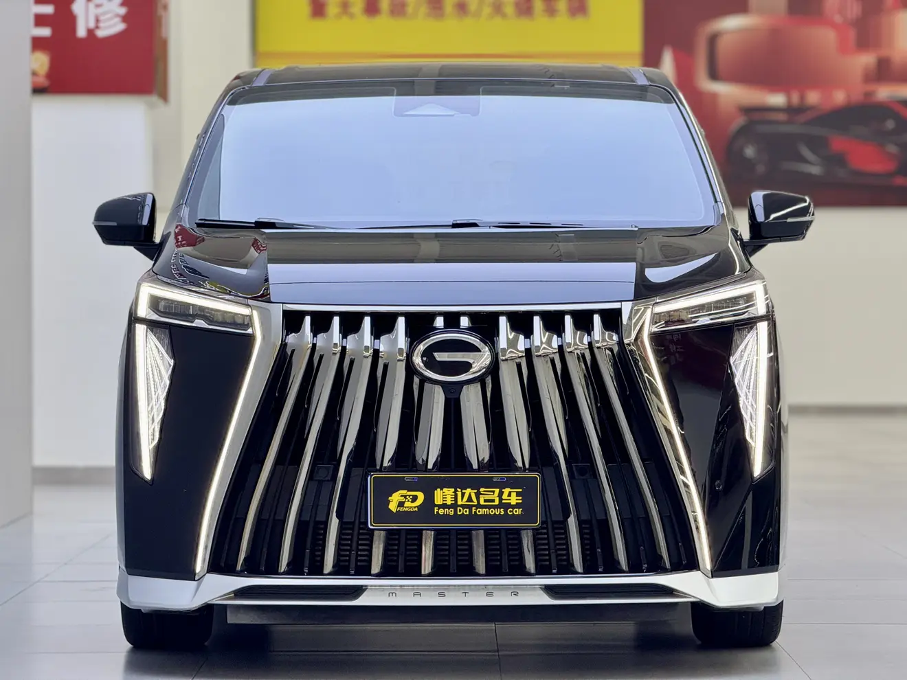 GAC Trumpchi M8  из Китая