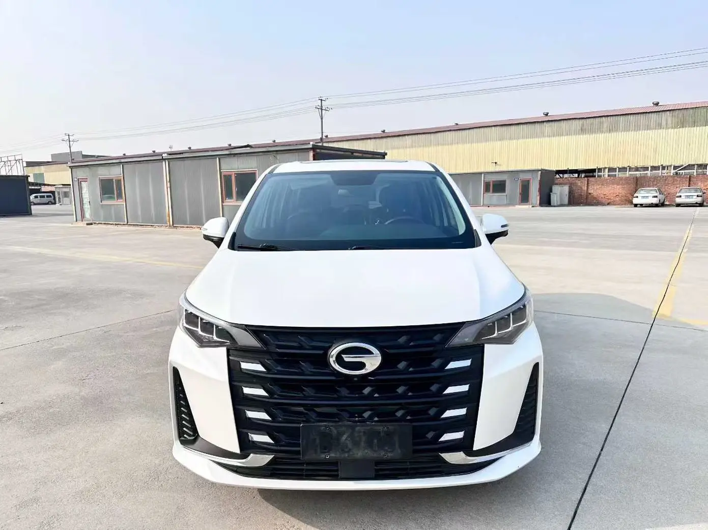 GAC Trumpchi M6  из Китая