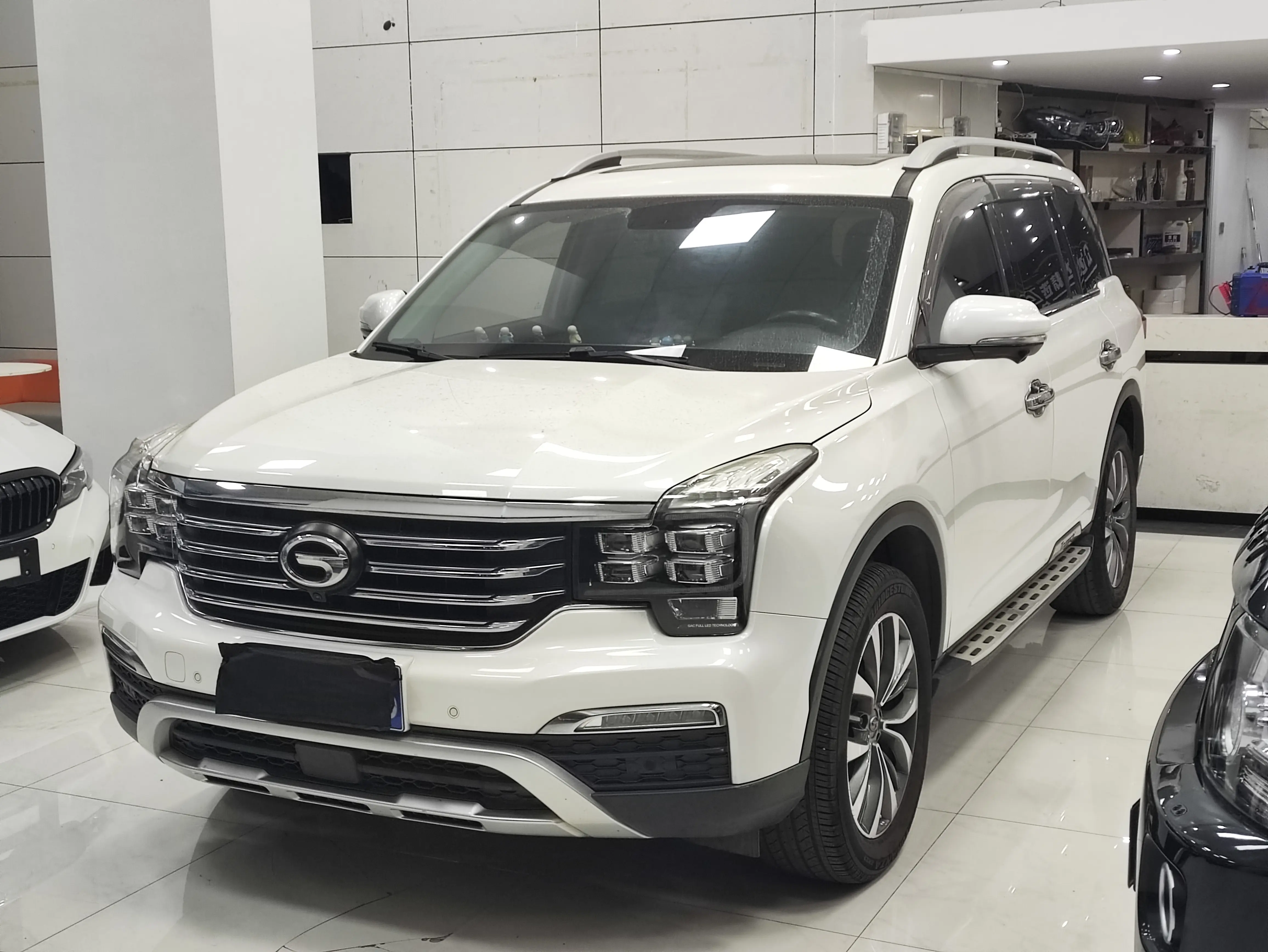 GAC Trumpchi GS8  из Китая