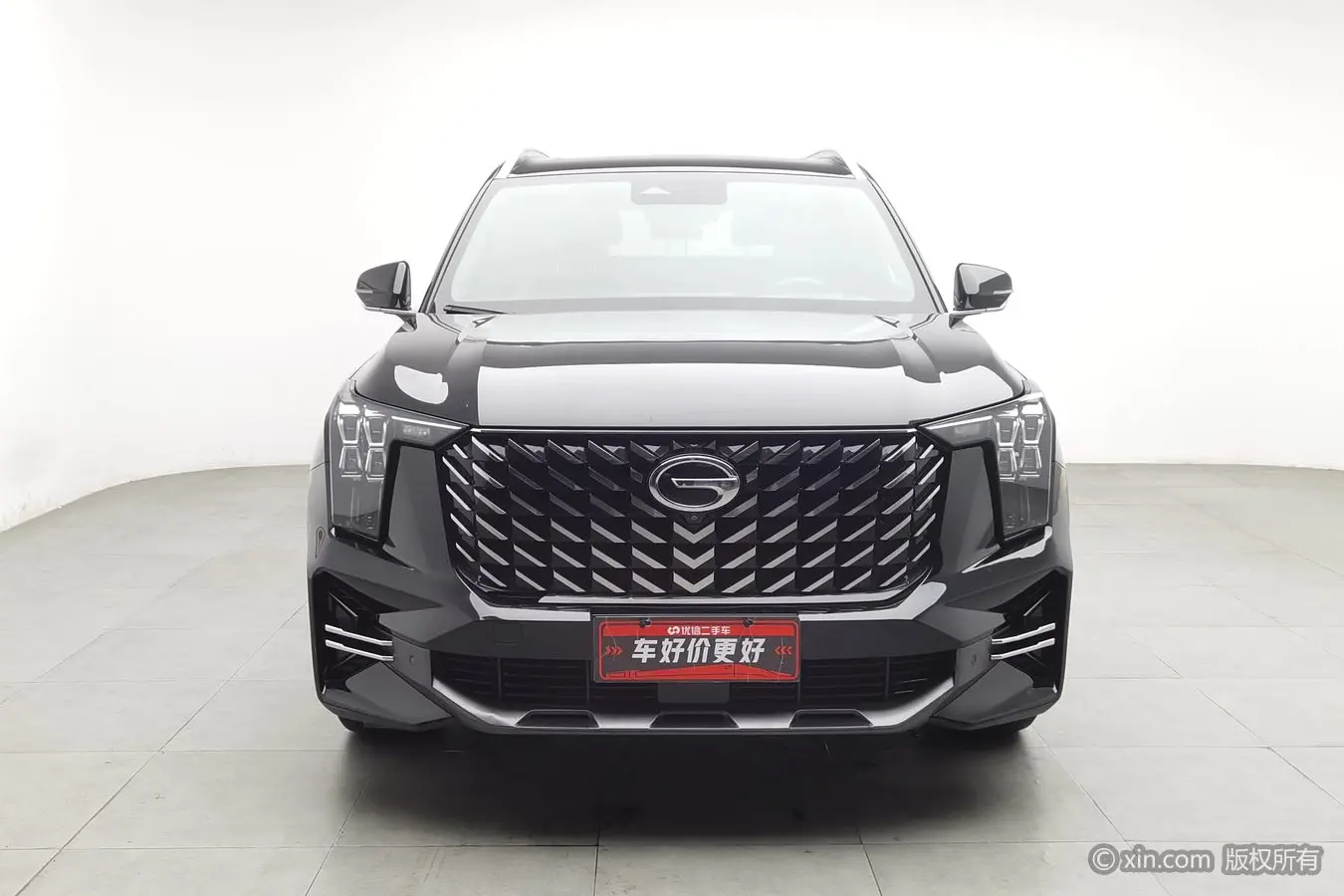 GAC Trumpchi GS8  из Китая