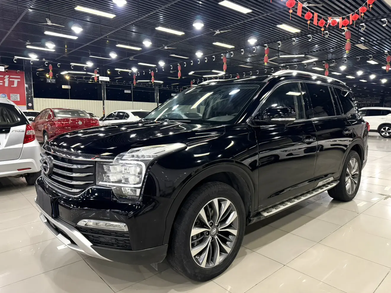 GAC Trumpchi GS8  из Китая