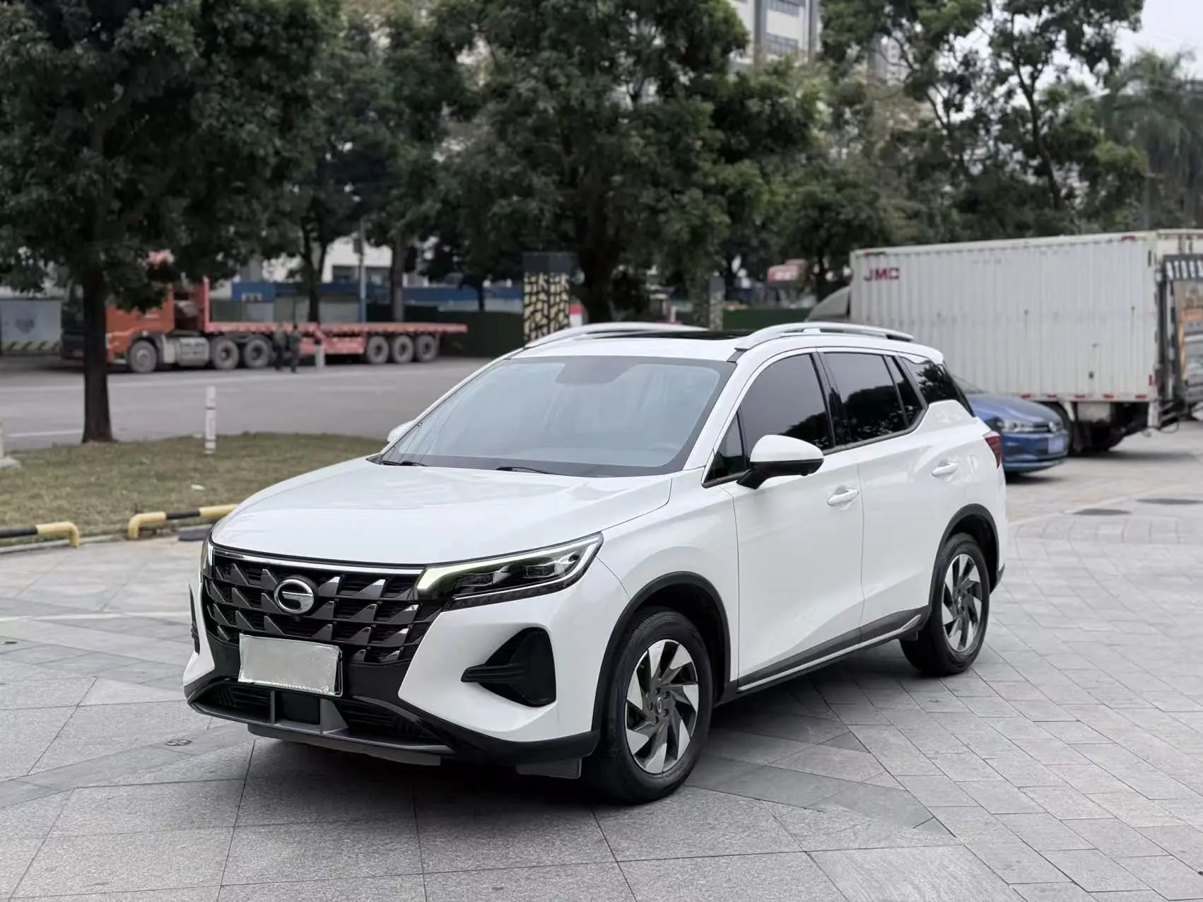 GAC Trumpchi GS4  из Китая