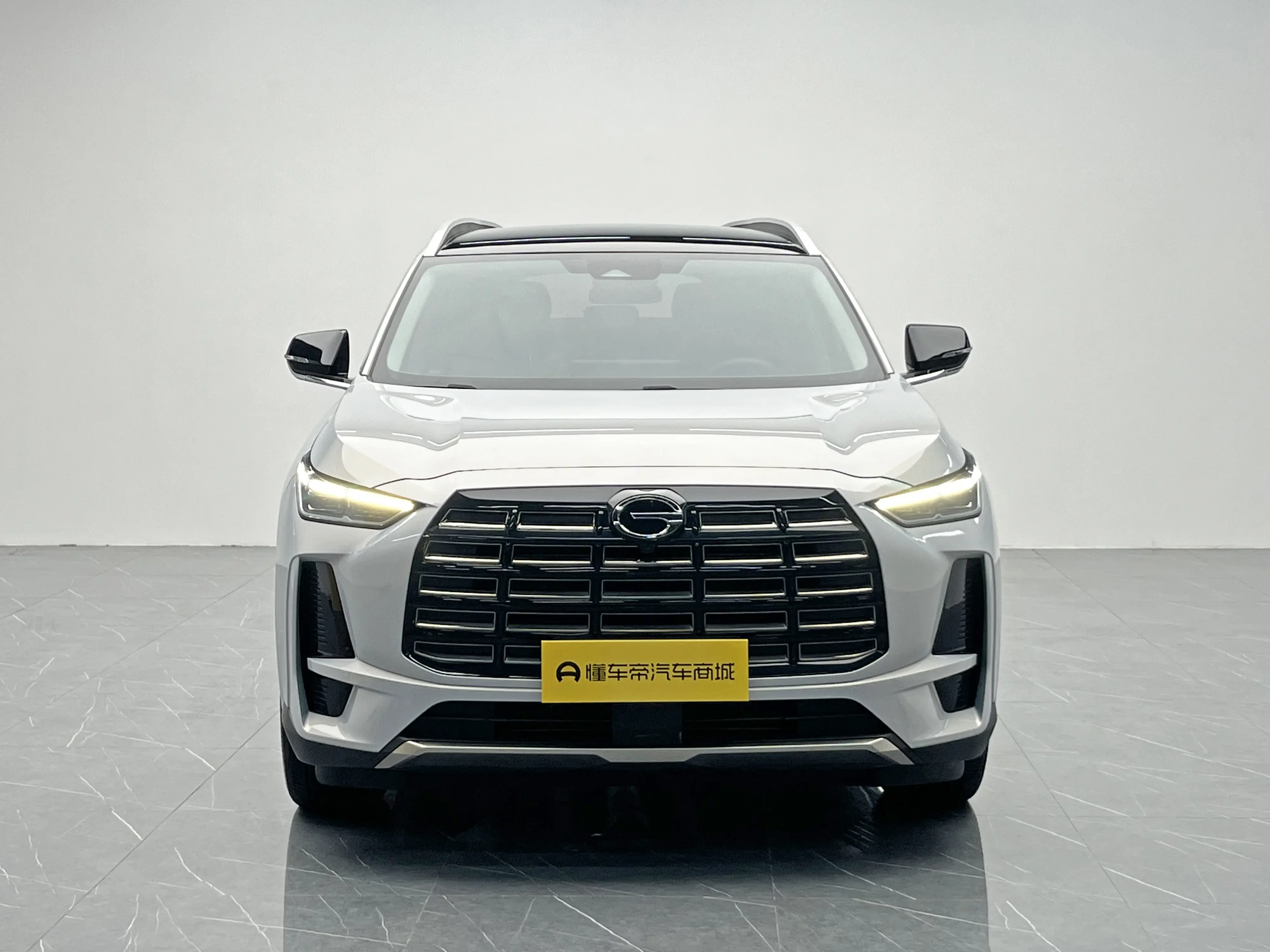 GAC Trumpchi GS4  из Китая