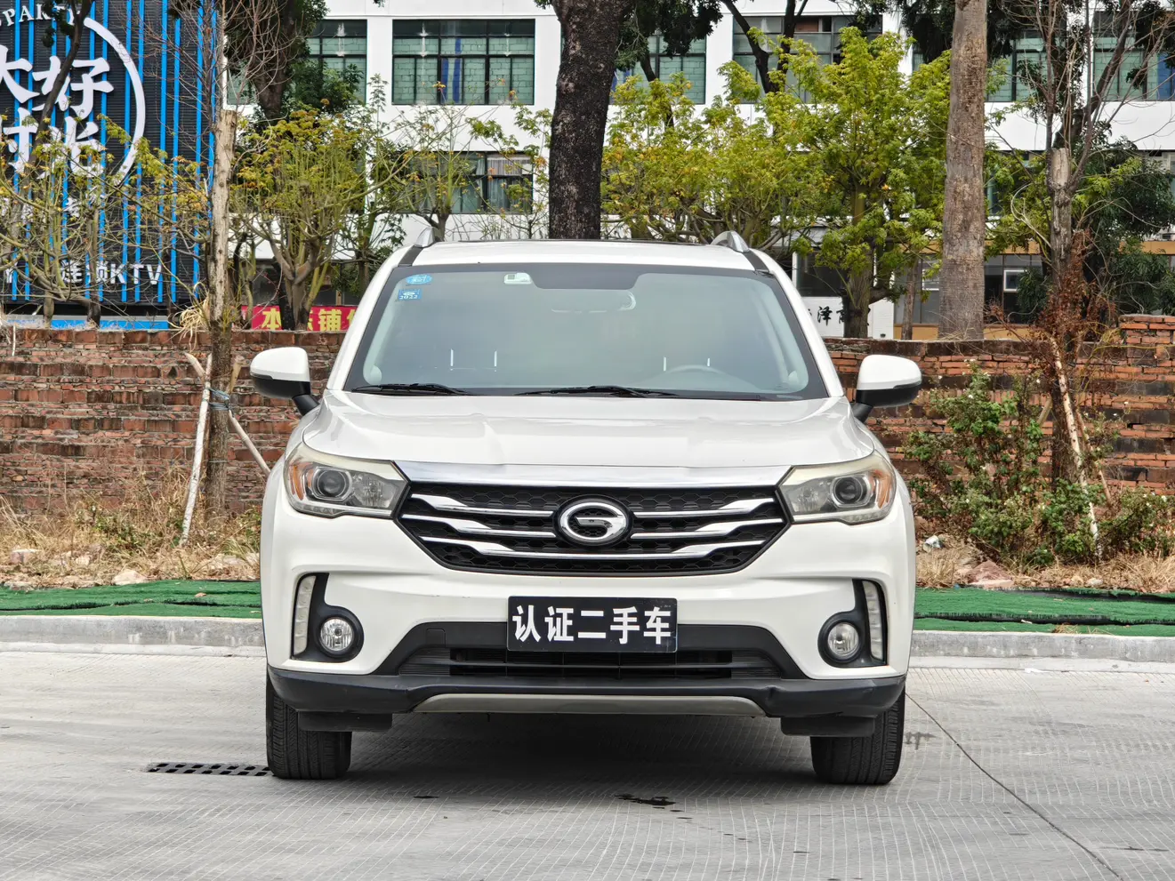 GAC Trumpchi GS4  из Китая