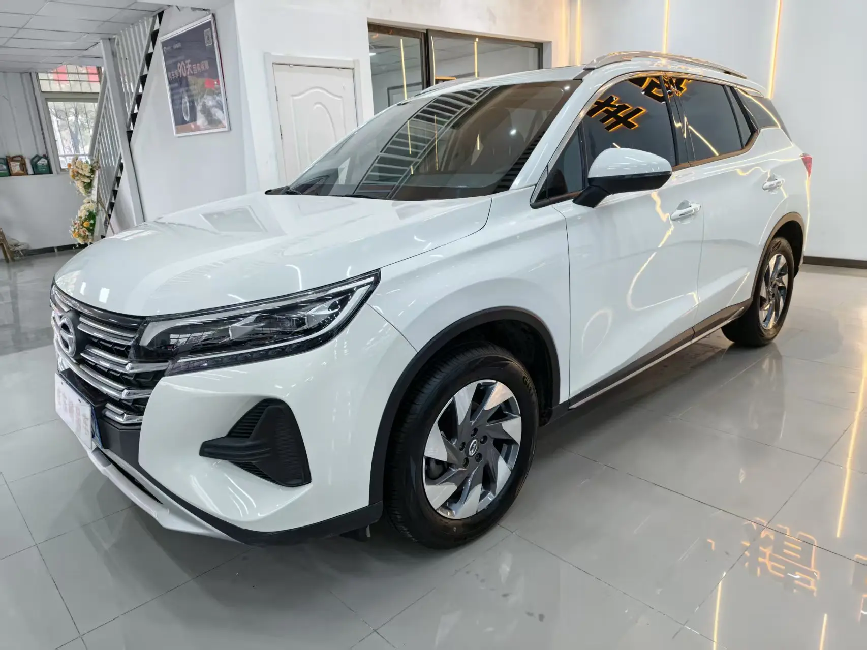 GAC Trumpchi GS4  из Китая