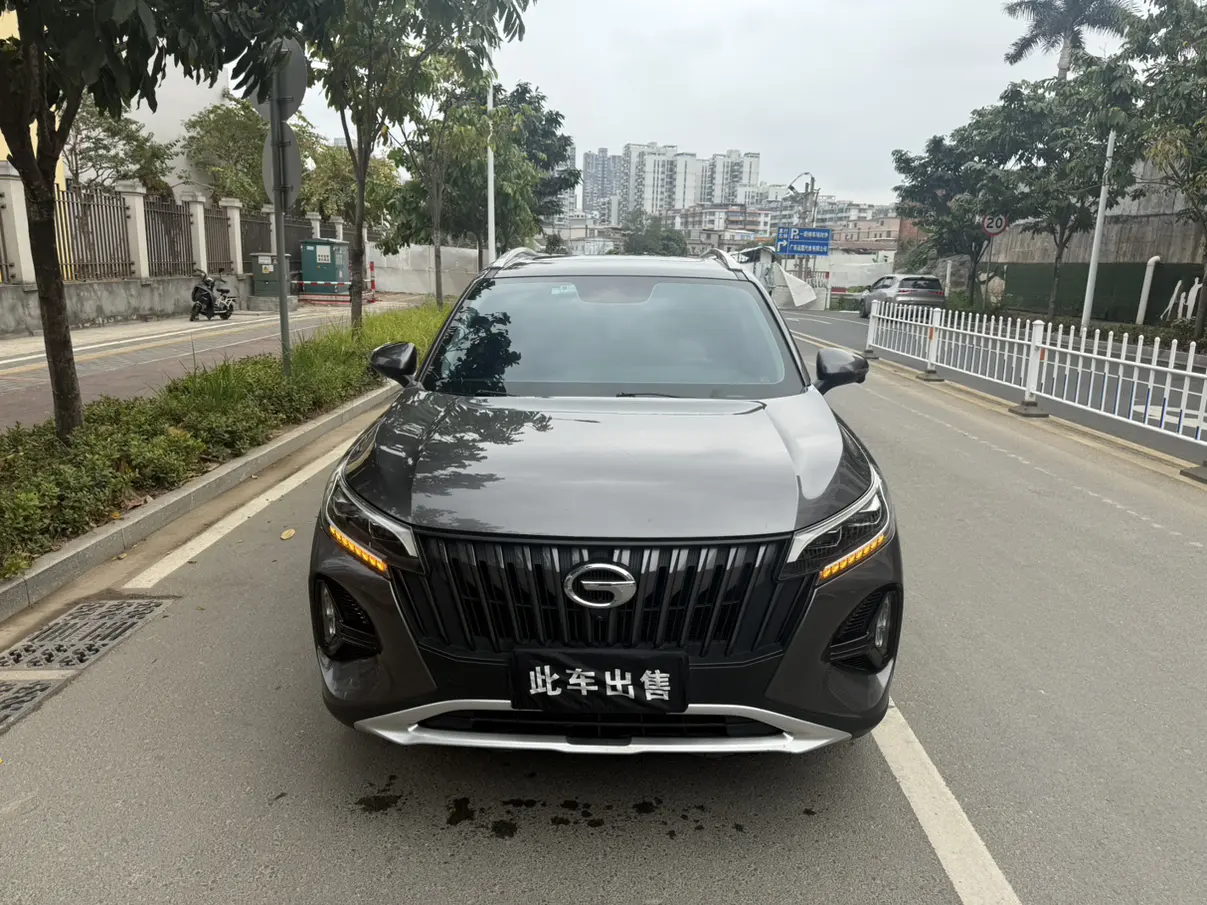 GAC Trumpchi GS4  из Китая