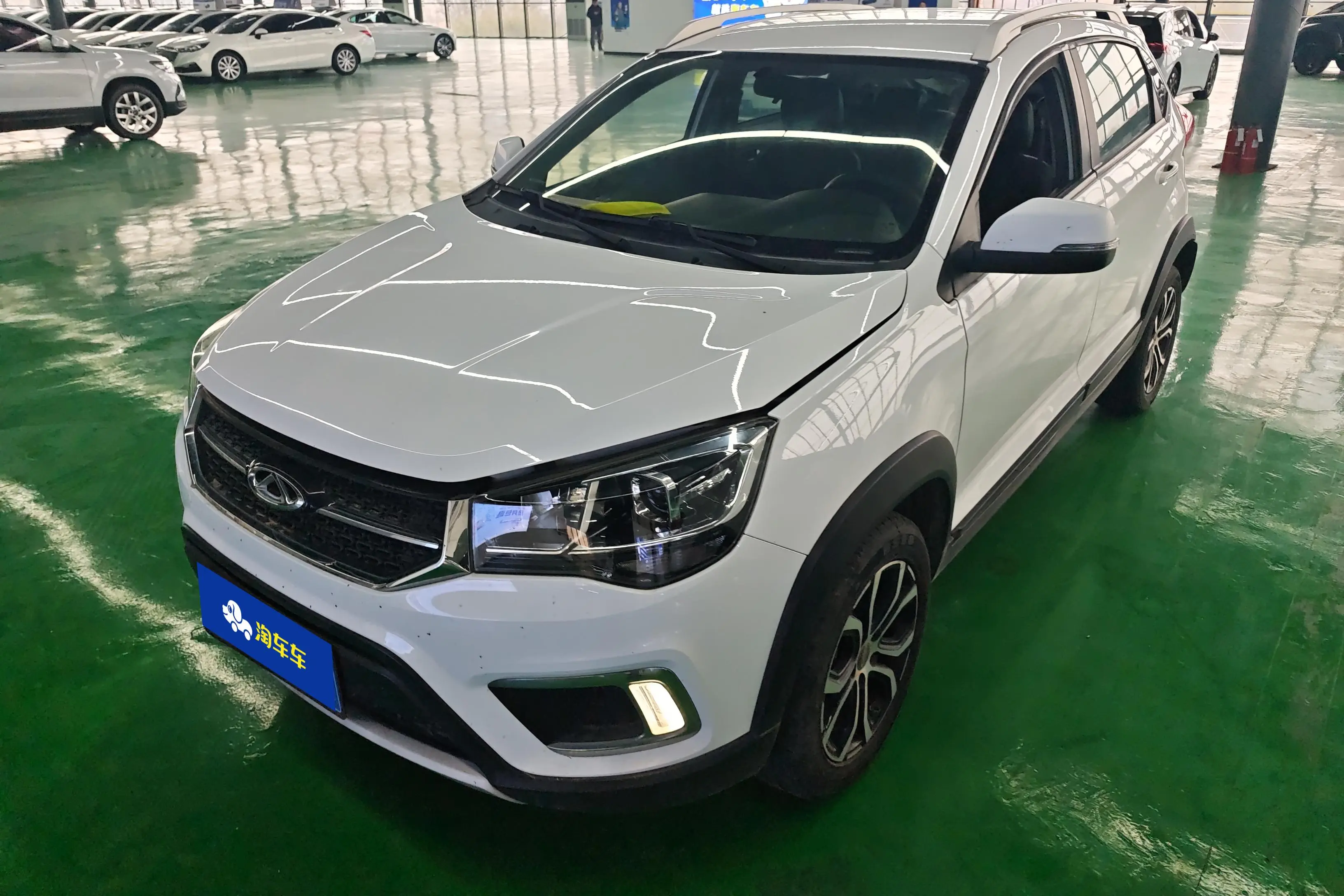 Chery Tiggo 3x  из Китая