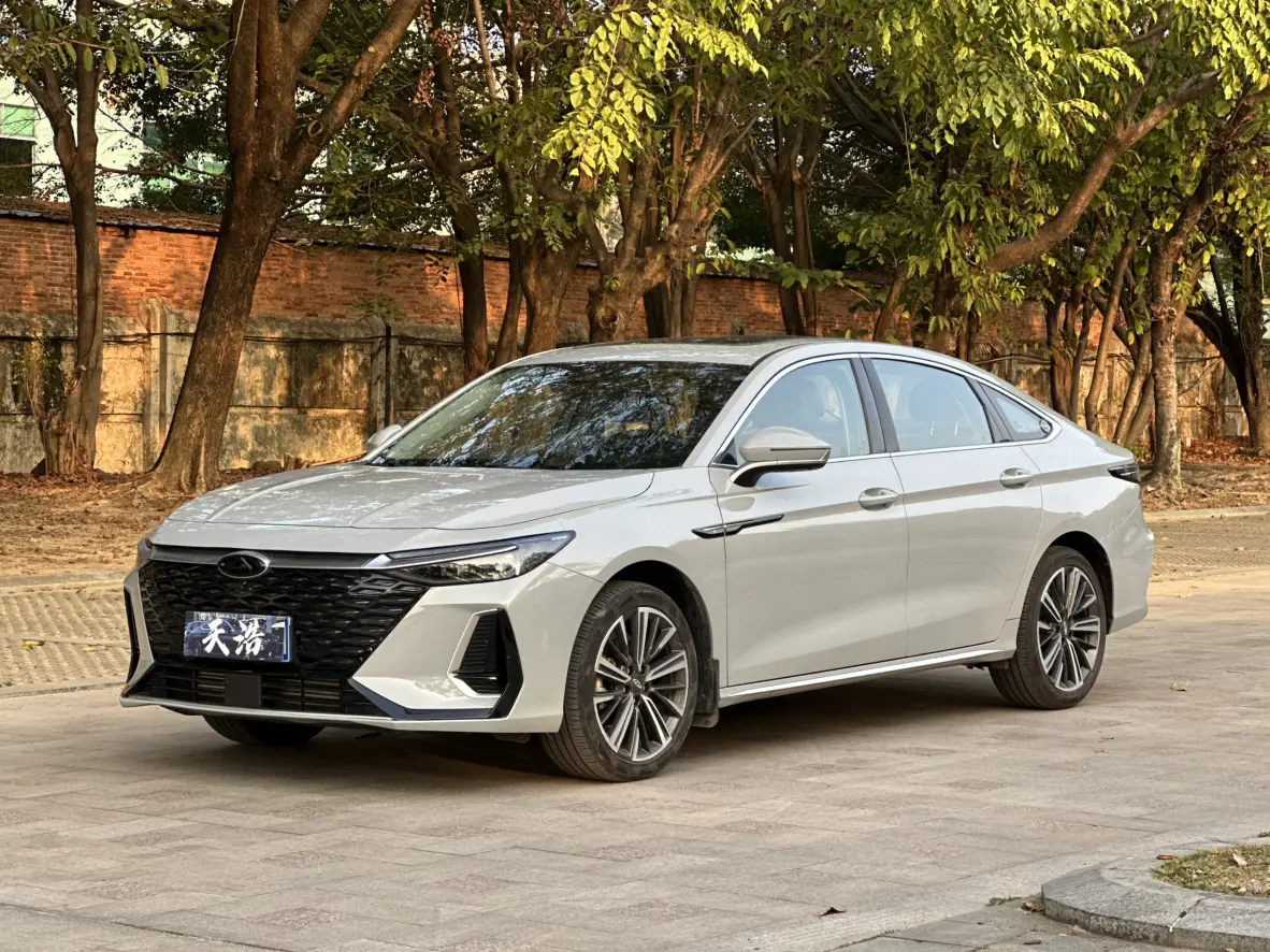 Chery Arrizo 8  из Китая