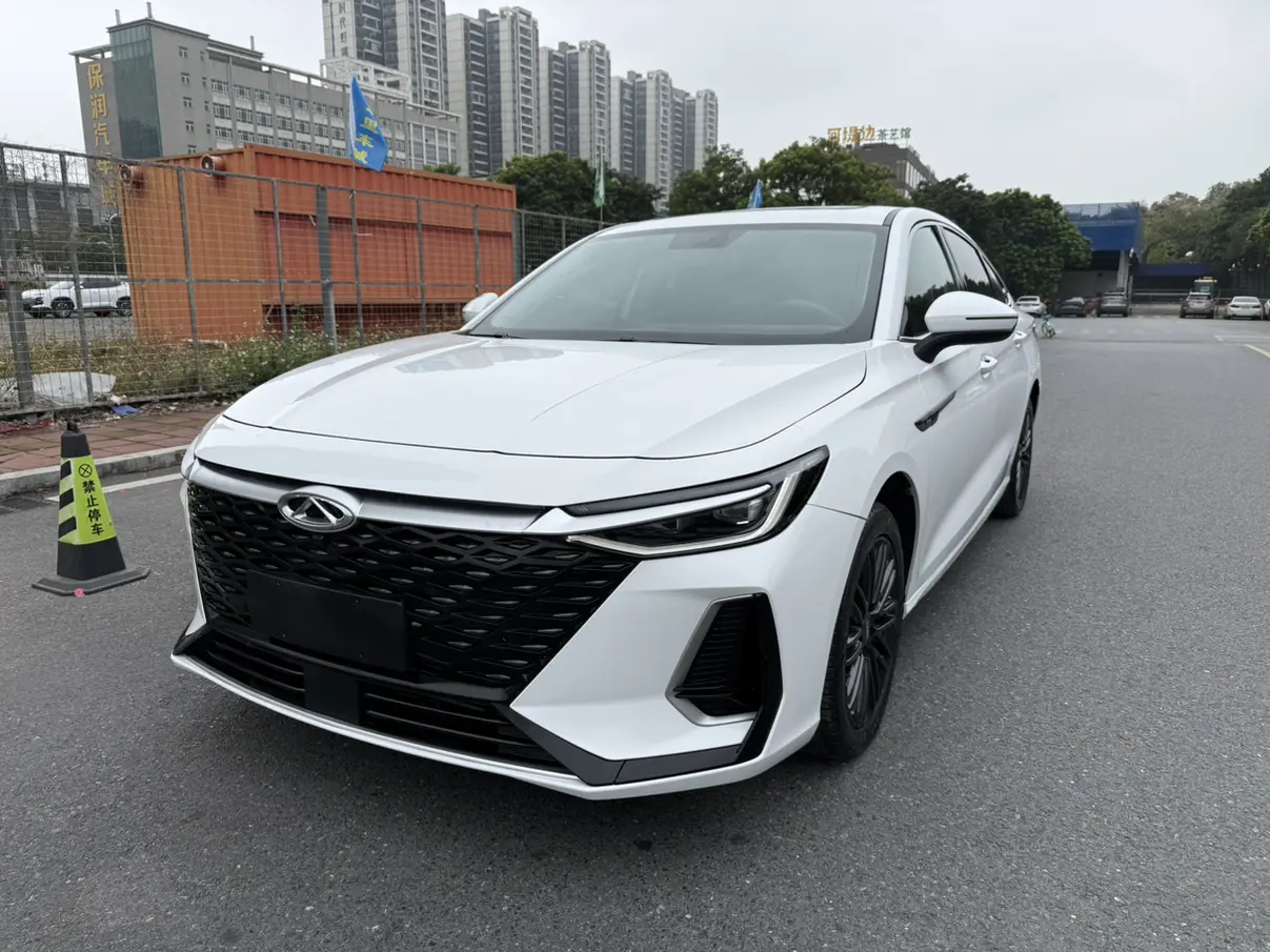 Chery Arrizo 8  из Китая