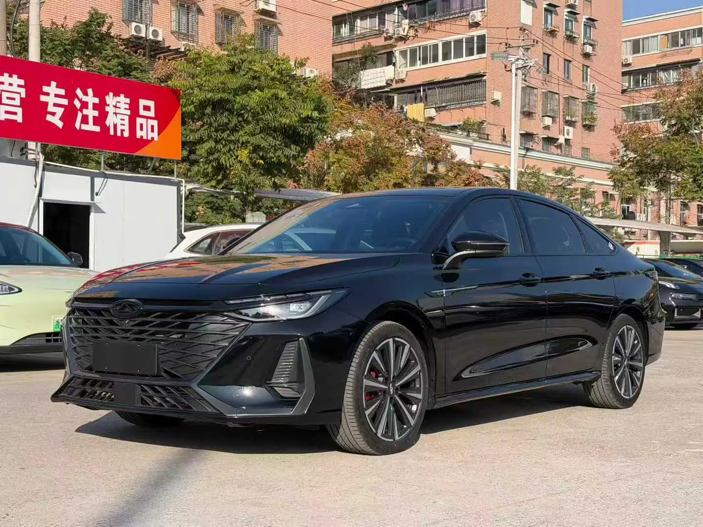 Chery Arrizo 8  из Китая