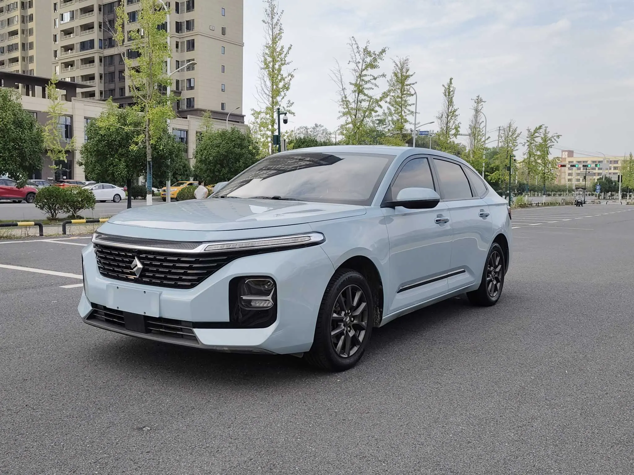 Baojun RC-5  из Китая