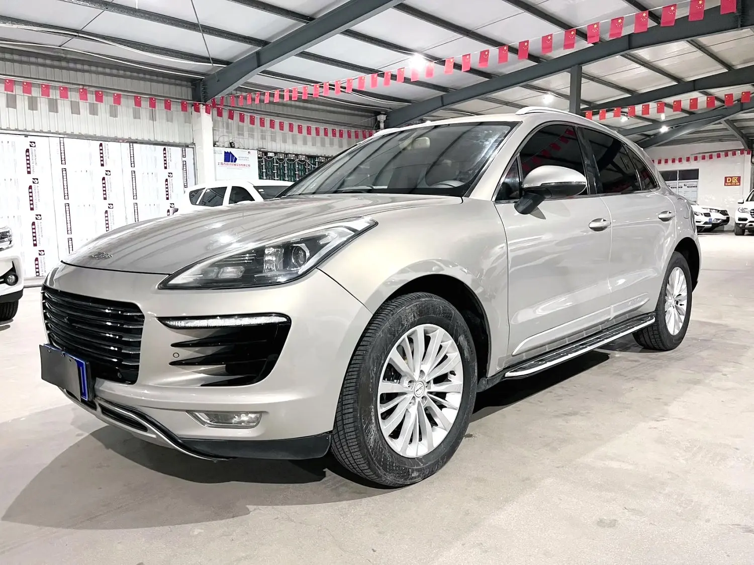 Zotye SR9