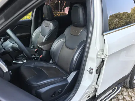 catalog-car-25