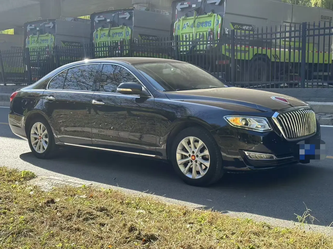 Hongqi H7  из Китая