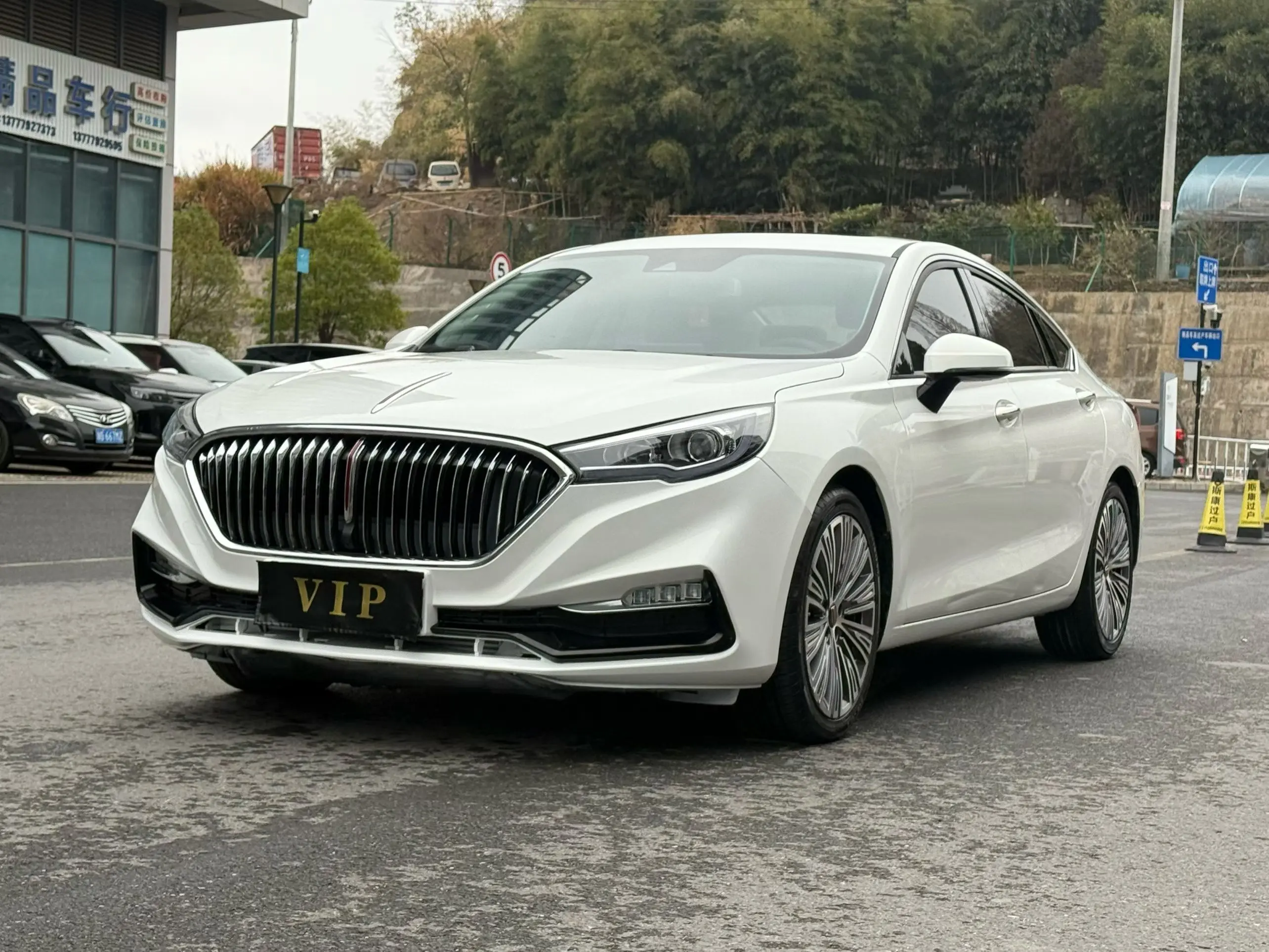 Hongqi H5 classic  из Китая