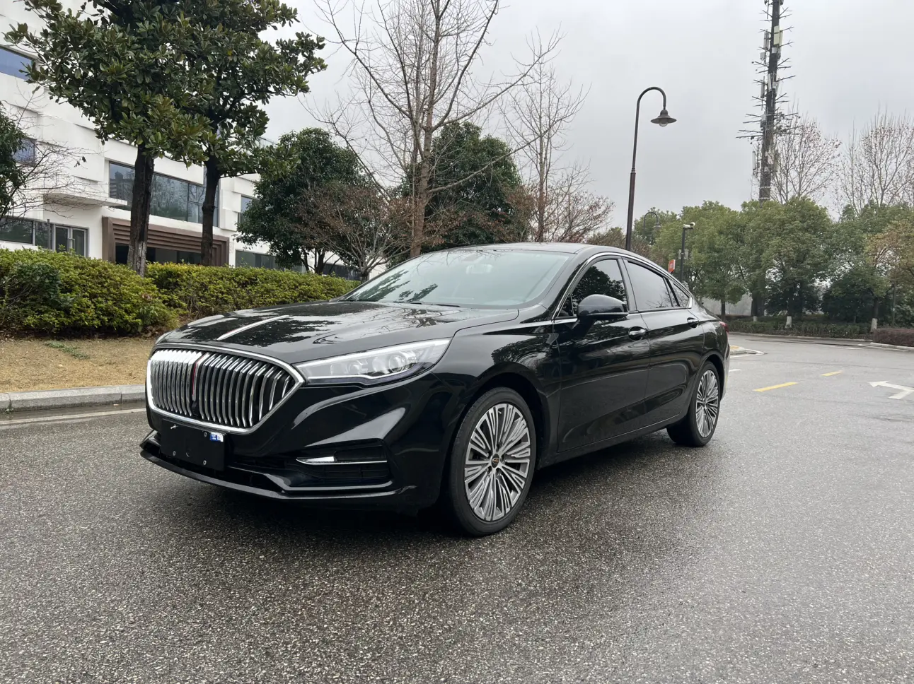 Hongqi H5 classic  из Китая