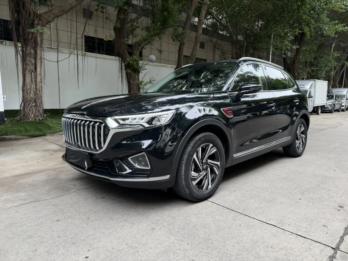 Hongqi HS5  из Китая