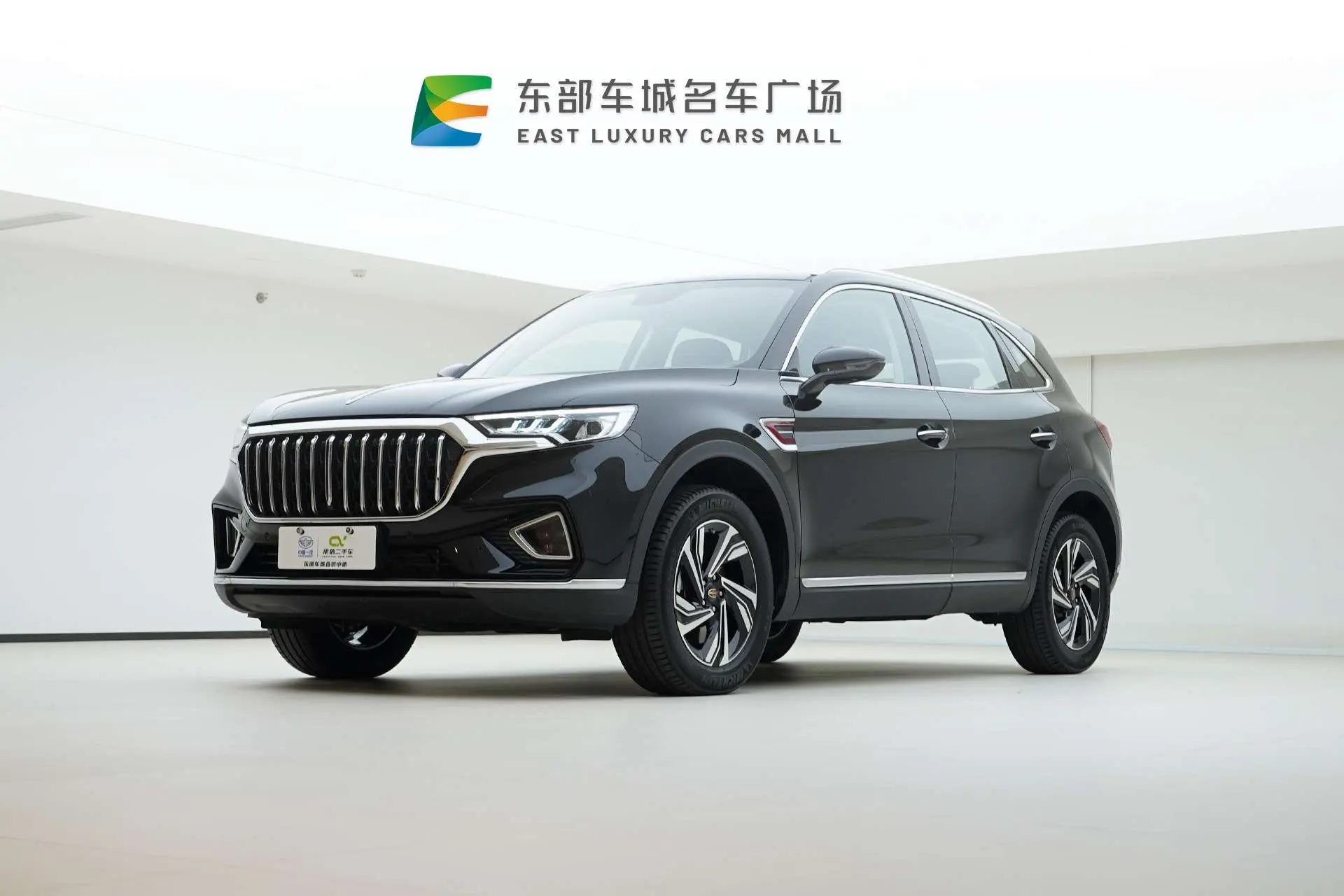 Hongqi HS5  из Китая