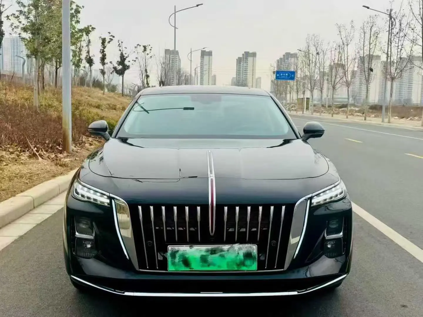 Hongqi H5 PHEV  из Китая