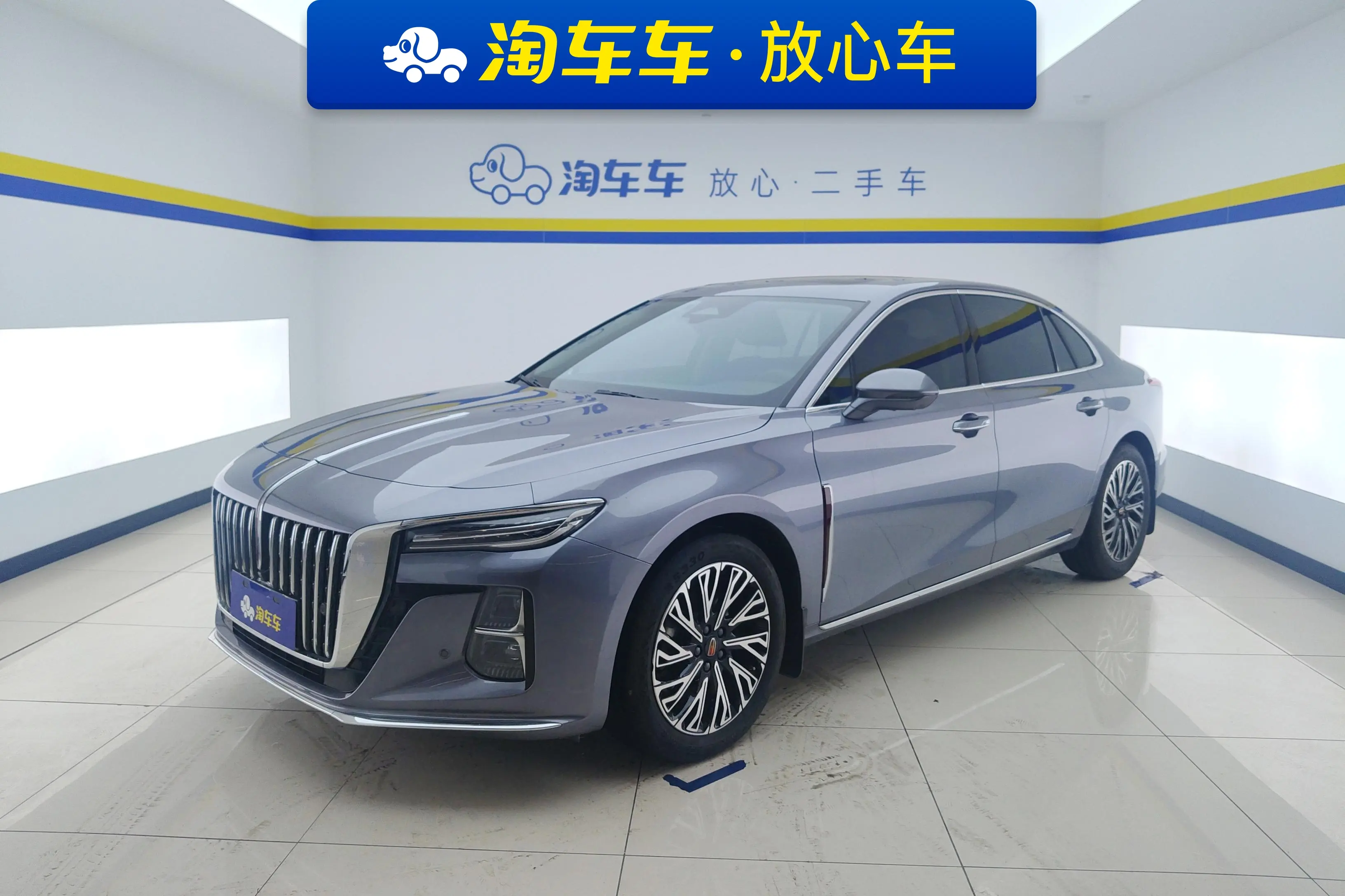 Hongqi H5  из Китая