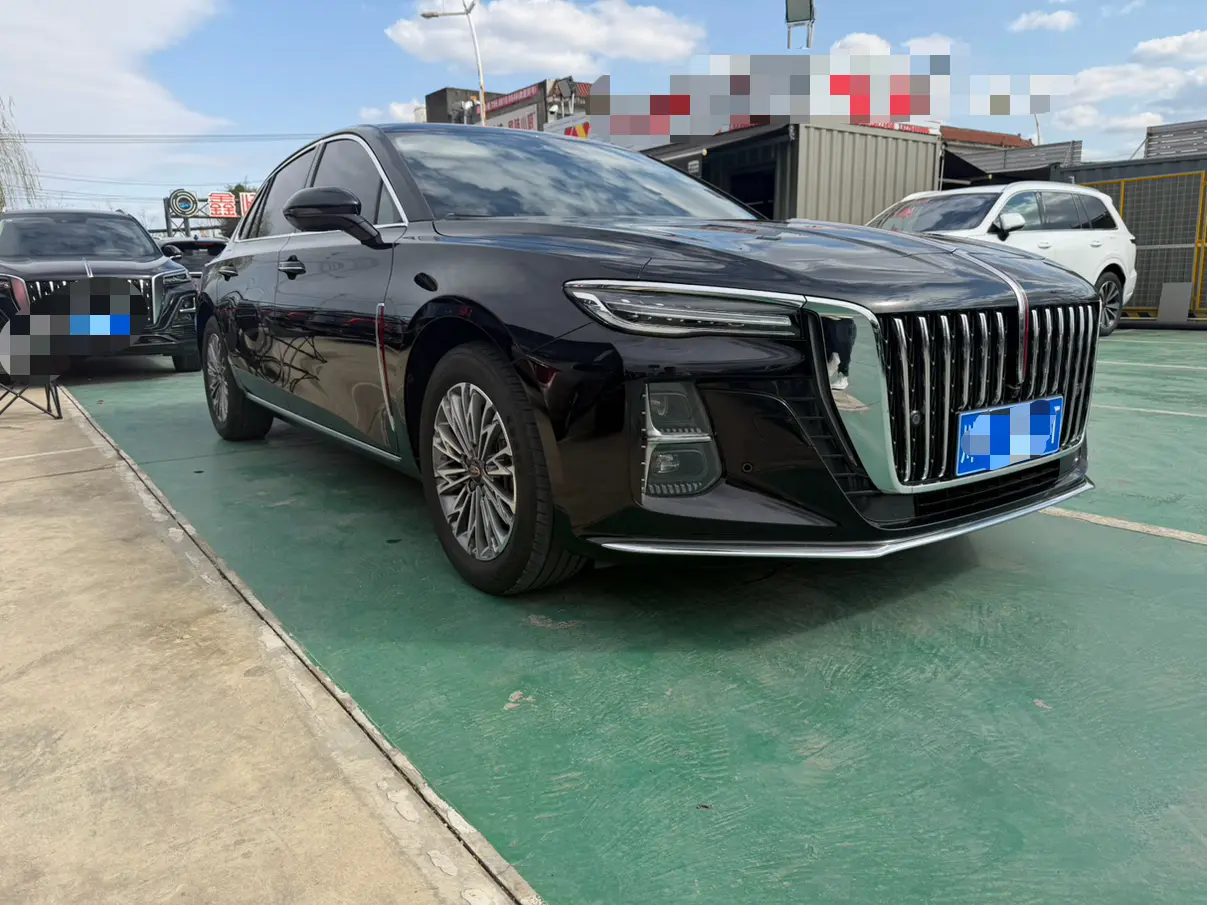 Hongqi H5  из Китая