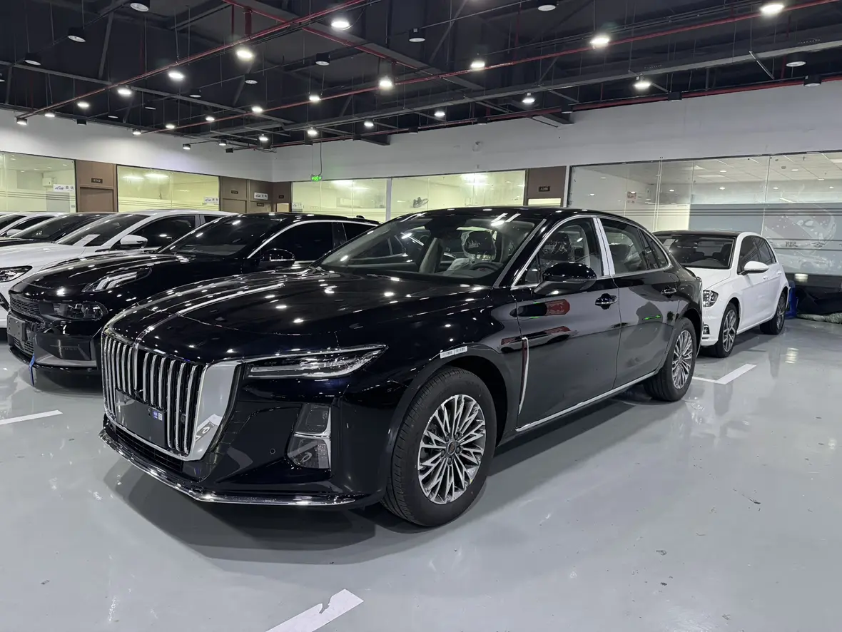 Hongqi H5  из Китая