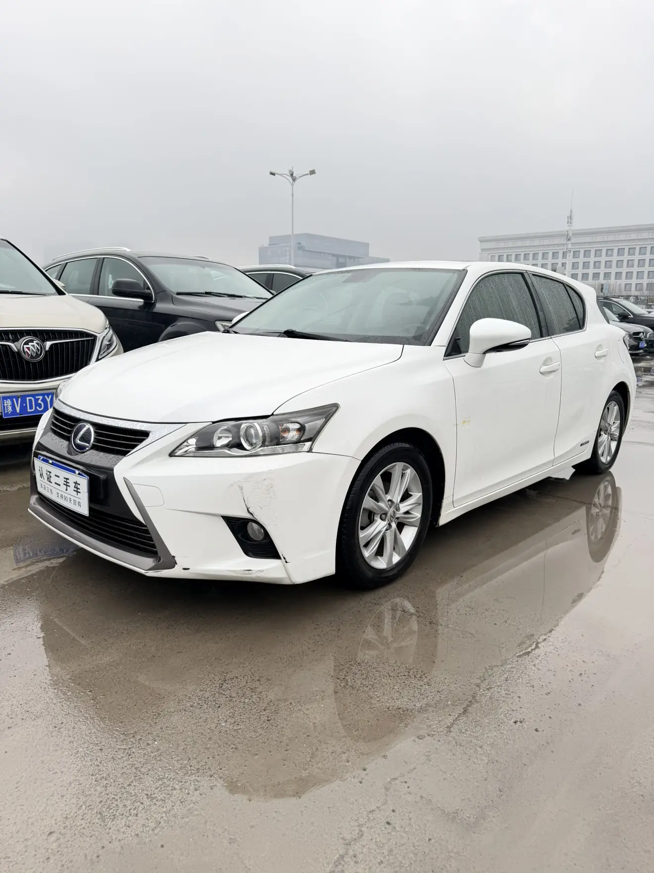 Lexus CT  из Китая