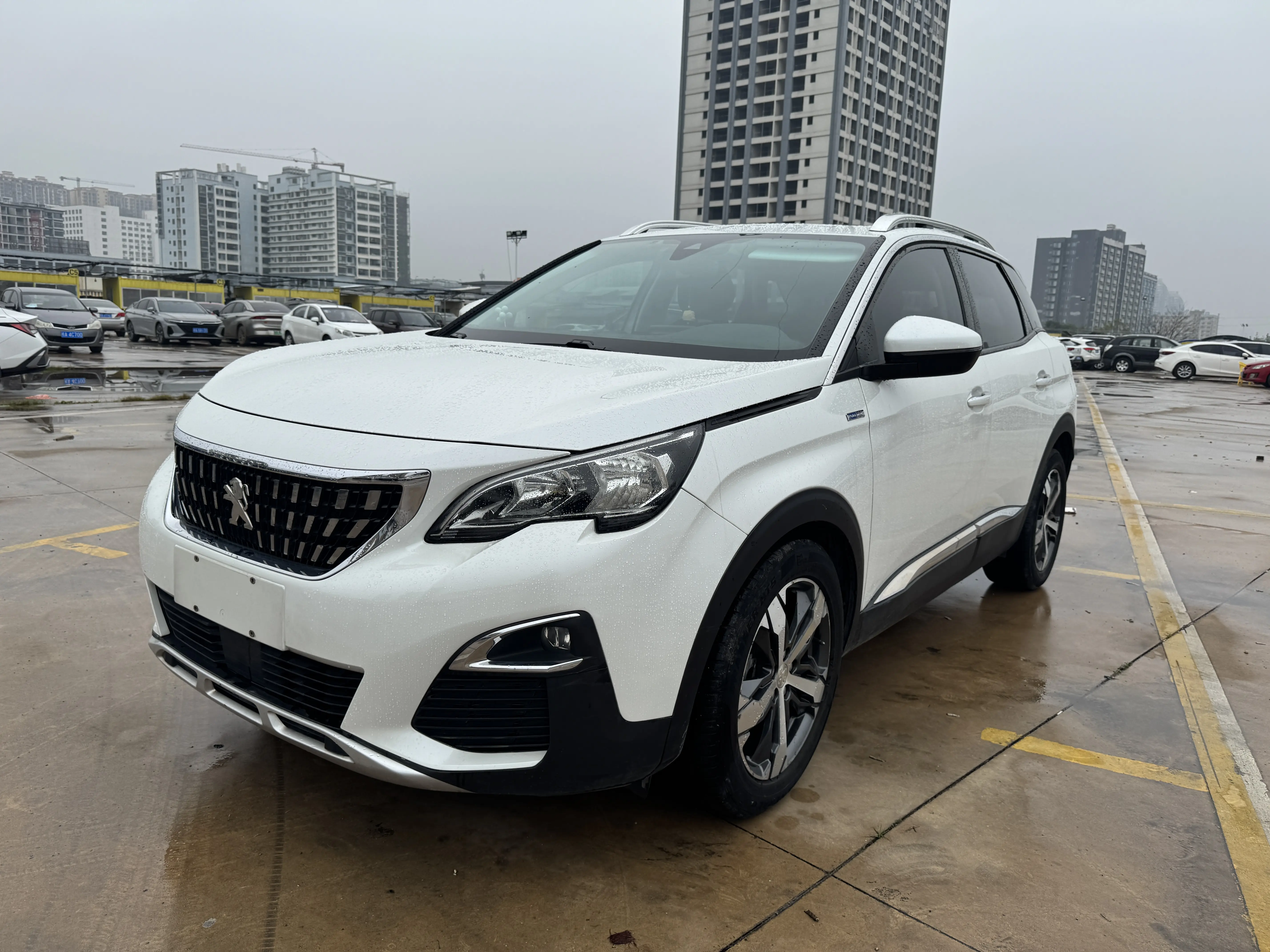 Peugeot 4008